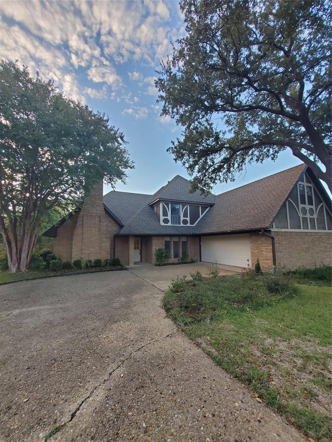 Garland, TX 75043,1517 Palm Valley Drive