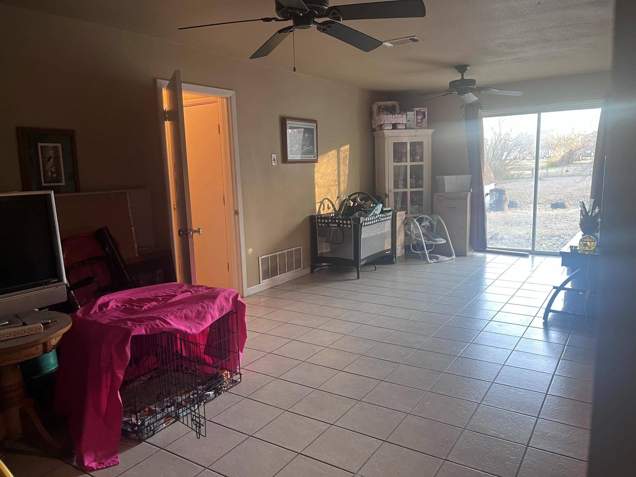 Lancaster, TX 75146,562 W 6th Street