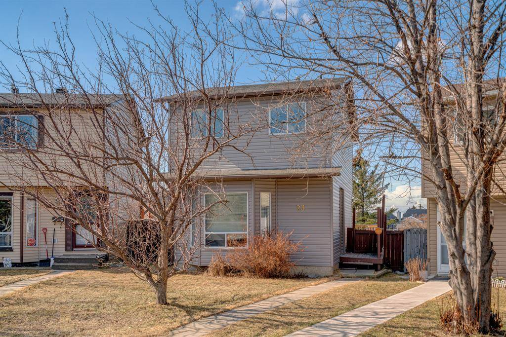 Calgary, AB T3J 2V8,23 Martindale CT NE