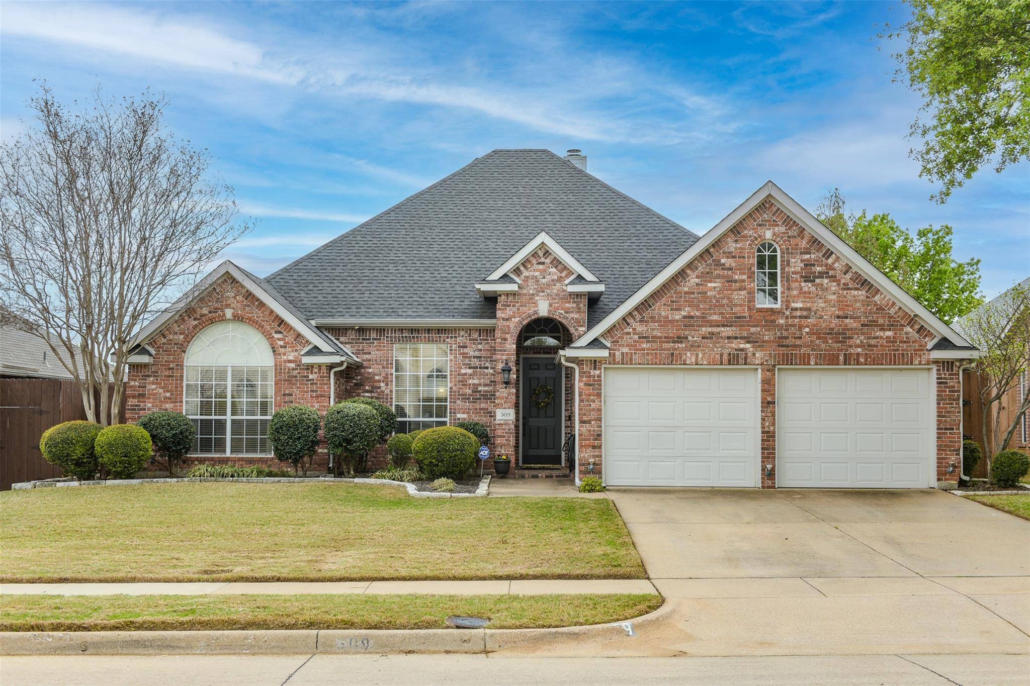 Grand Prairie, TX 75052,509 Castlerock Circle