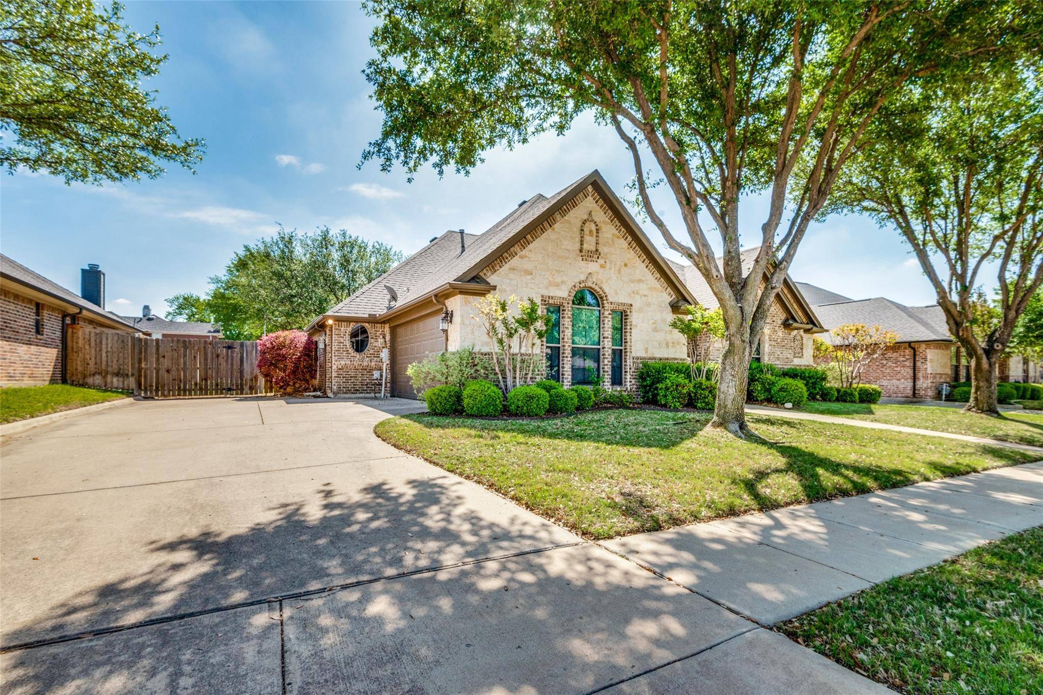 North Richland Hills, TX 76182,7036 Ridge Crest Drive