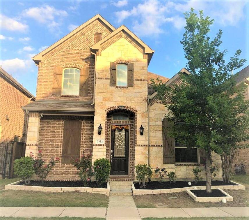 Irving, TX 75063,7132 Isle Royal Lane