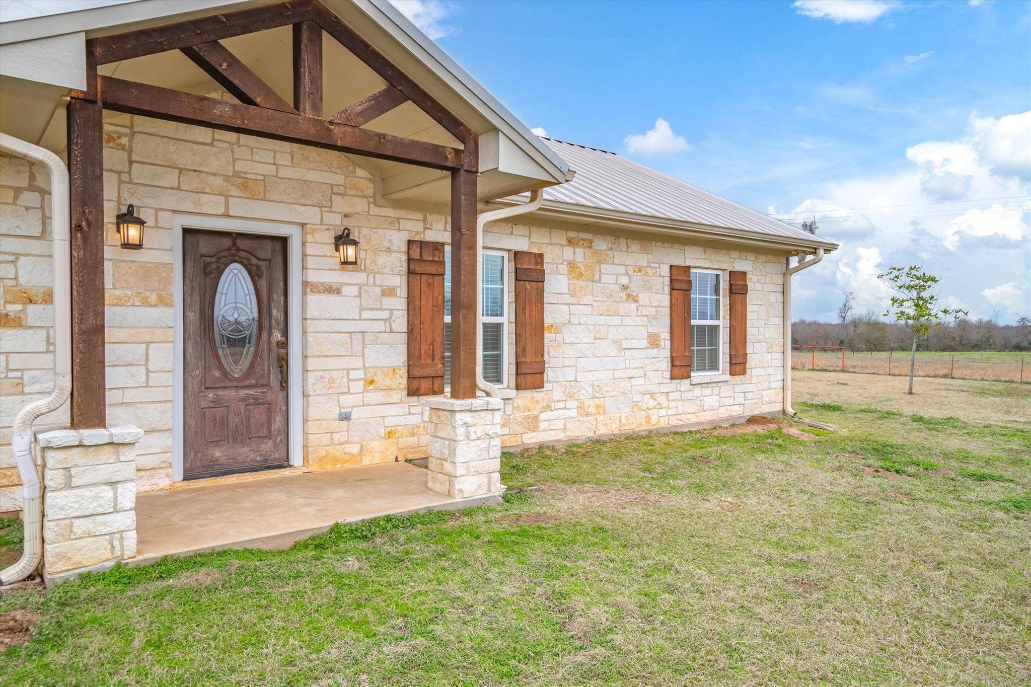 Canton, TX 75103,1445 VZ County Road 2434