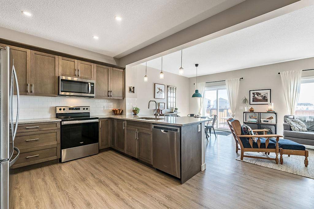 High River, AB T1V 0E4,849 Hampshire CRES NE