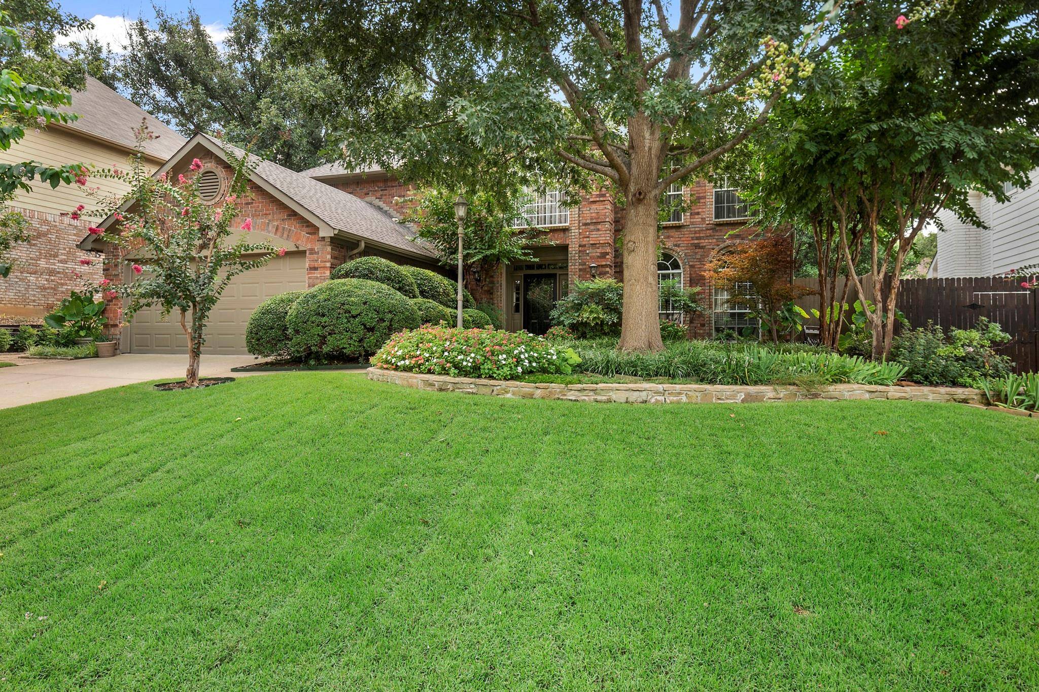 Grapevine, TX 76051,3233 Shady Glen Drive