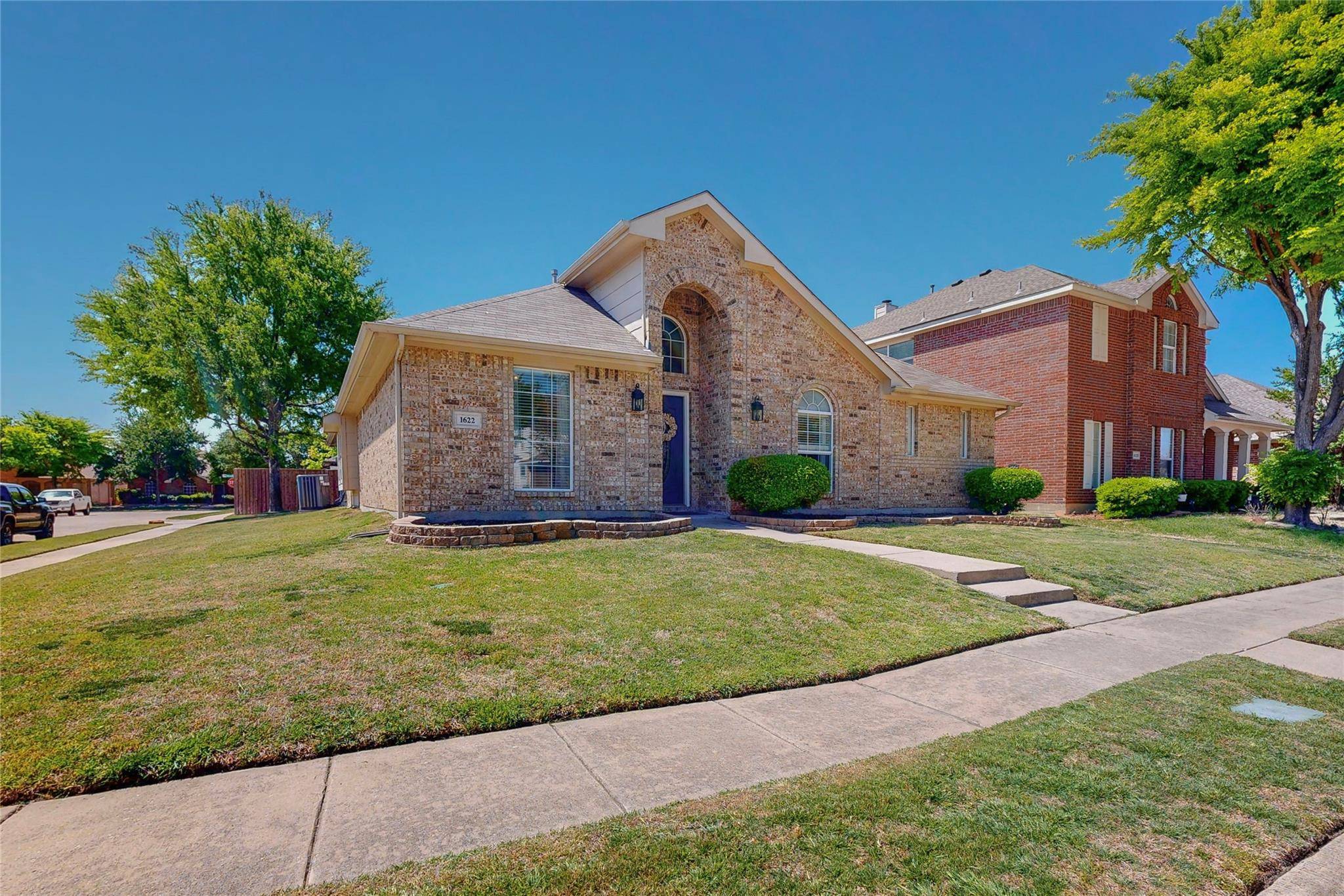 Allen, TX 75002,1622 Oak Brook Lane