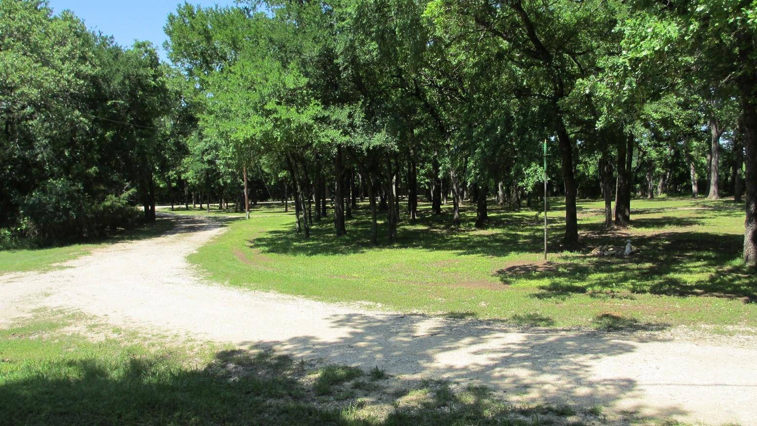 Hillsboro, TX 76645,106 Private Road 247