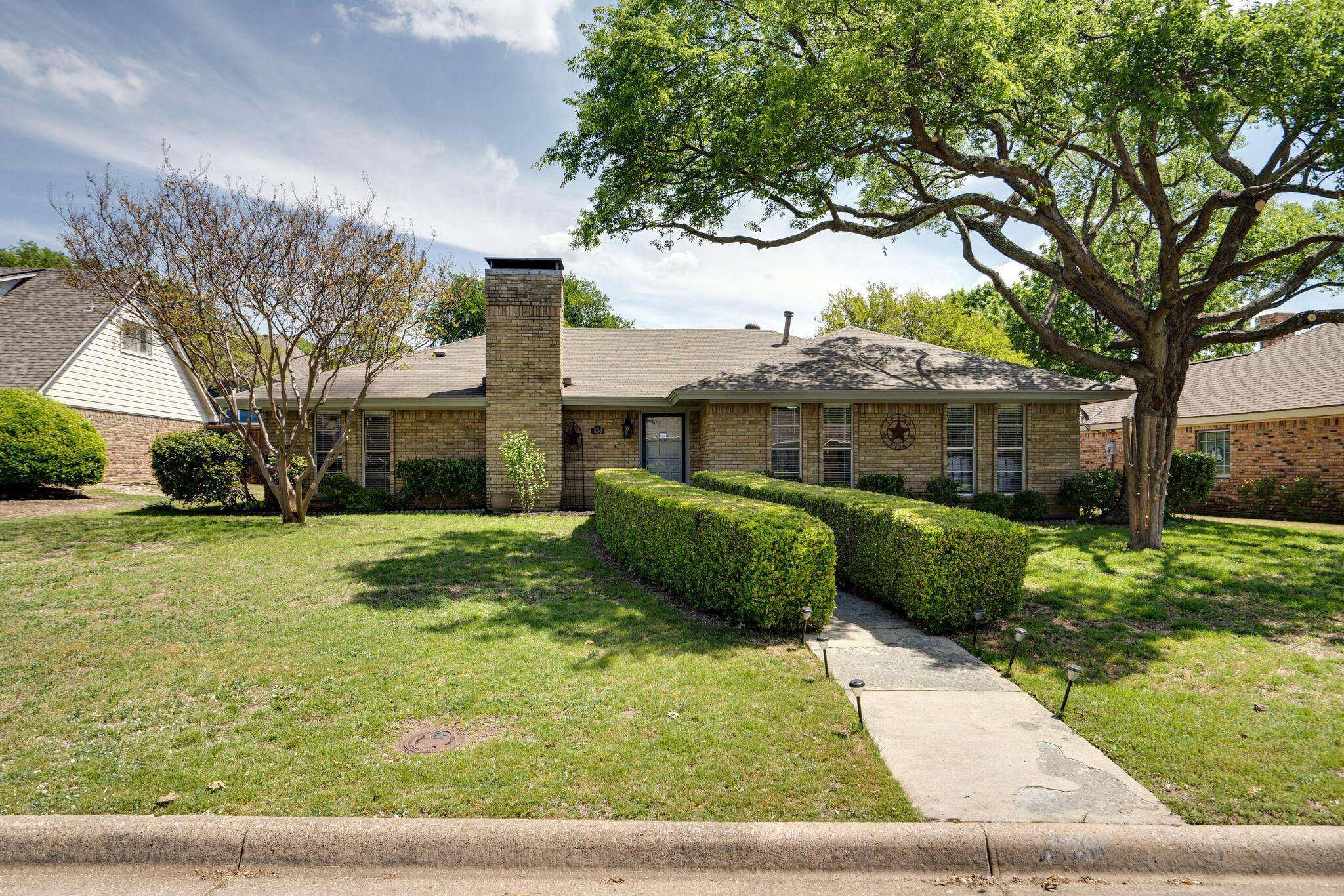 Allen, TX 75002,806 Walden Court