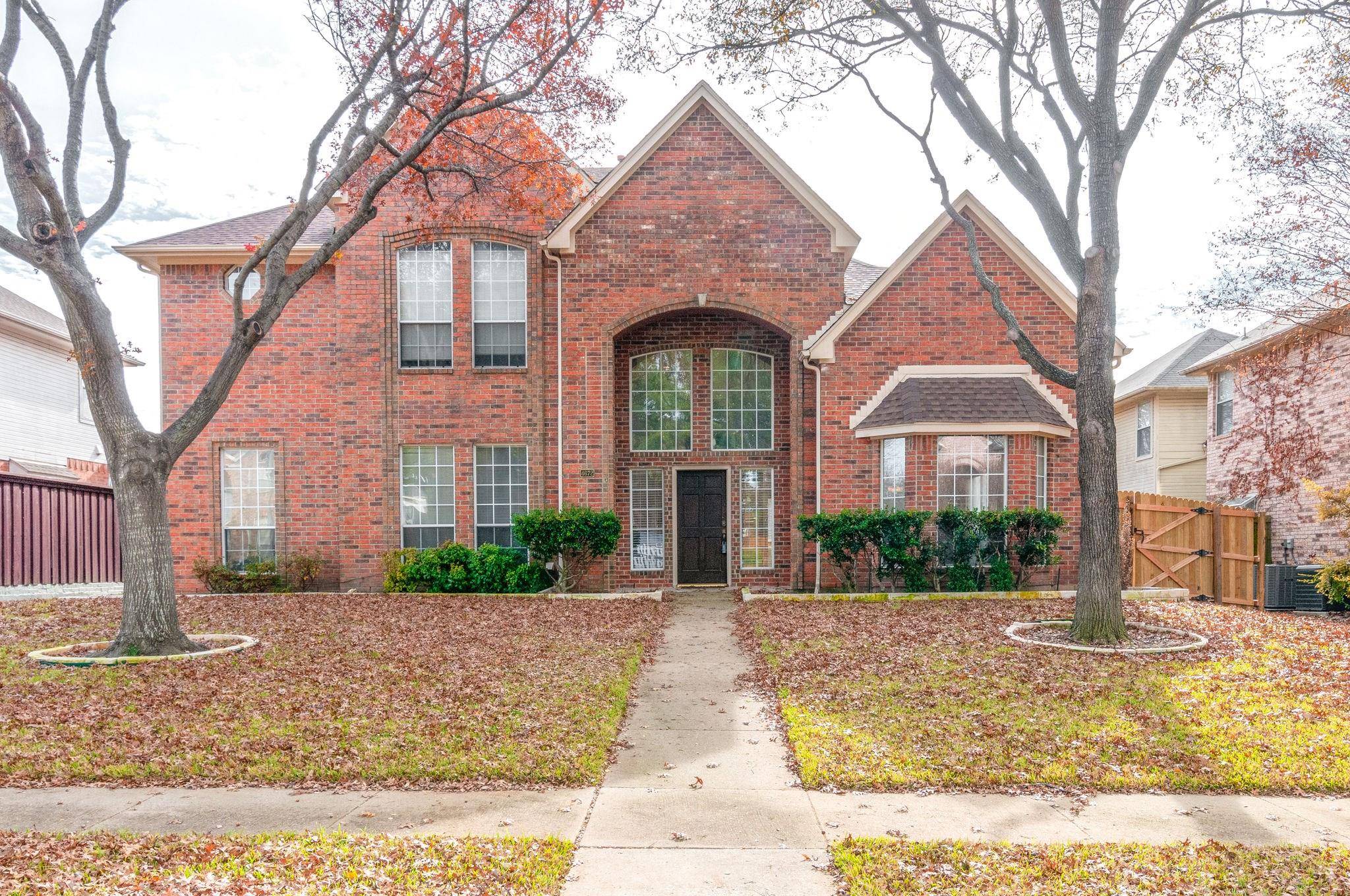 Plano, TX 75024,4672 Thanksgiving Lane