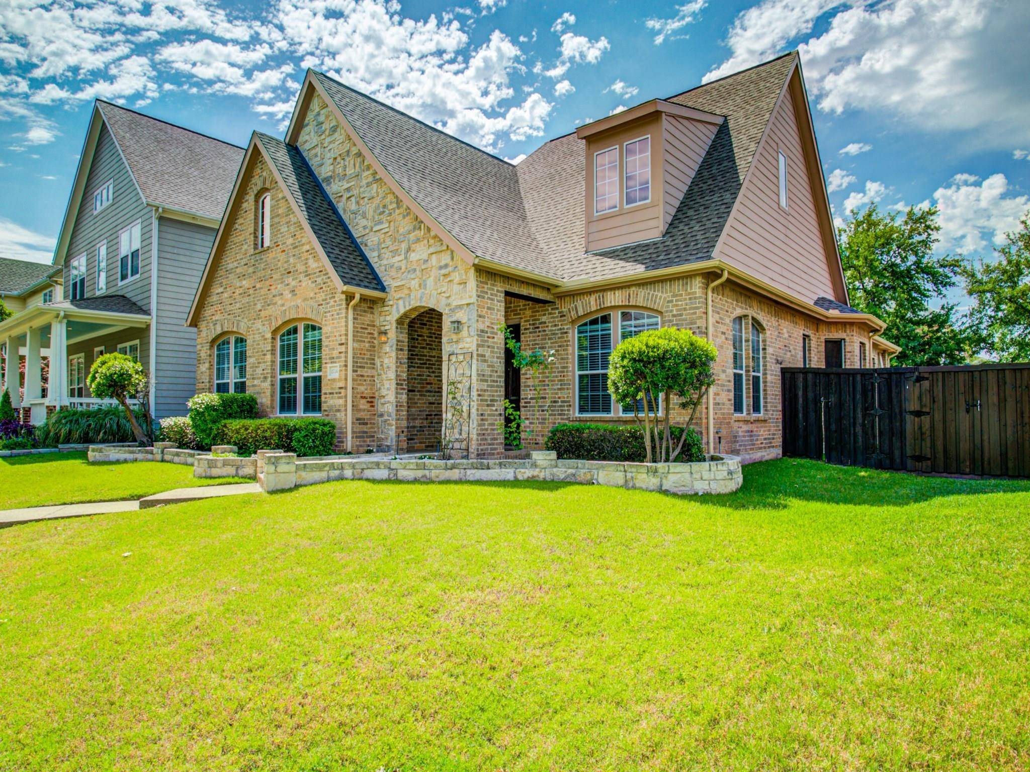 Carrollton, TX 75007,1736 Auburn Drive