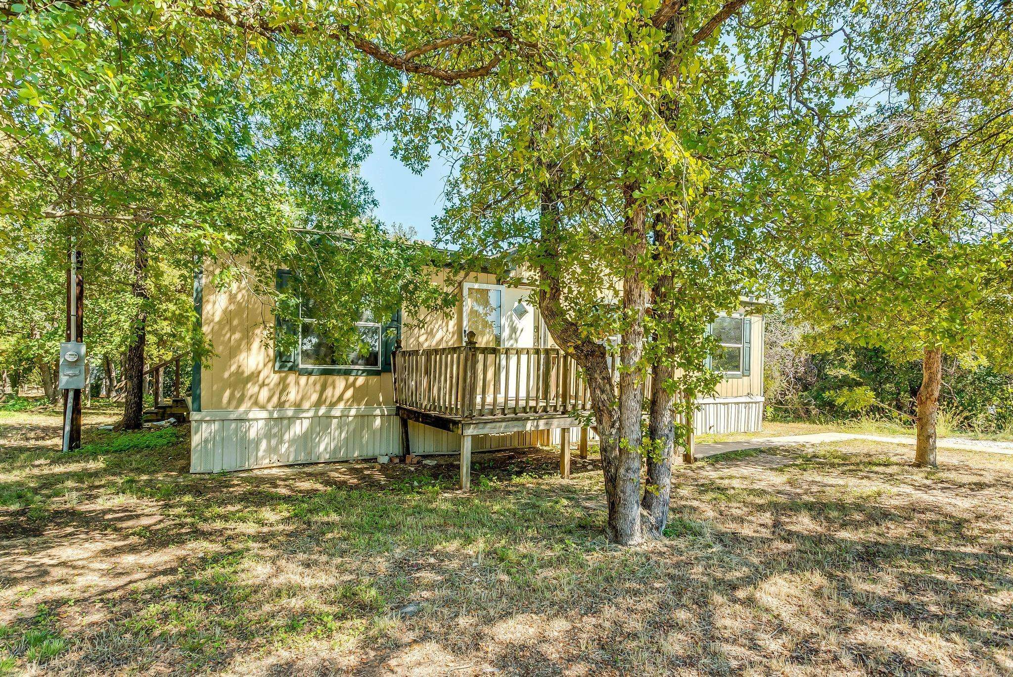 Granbury, TX 76048,2419 Elk Trail