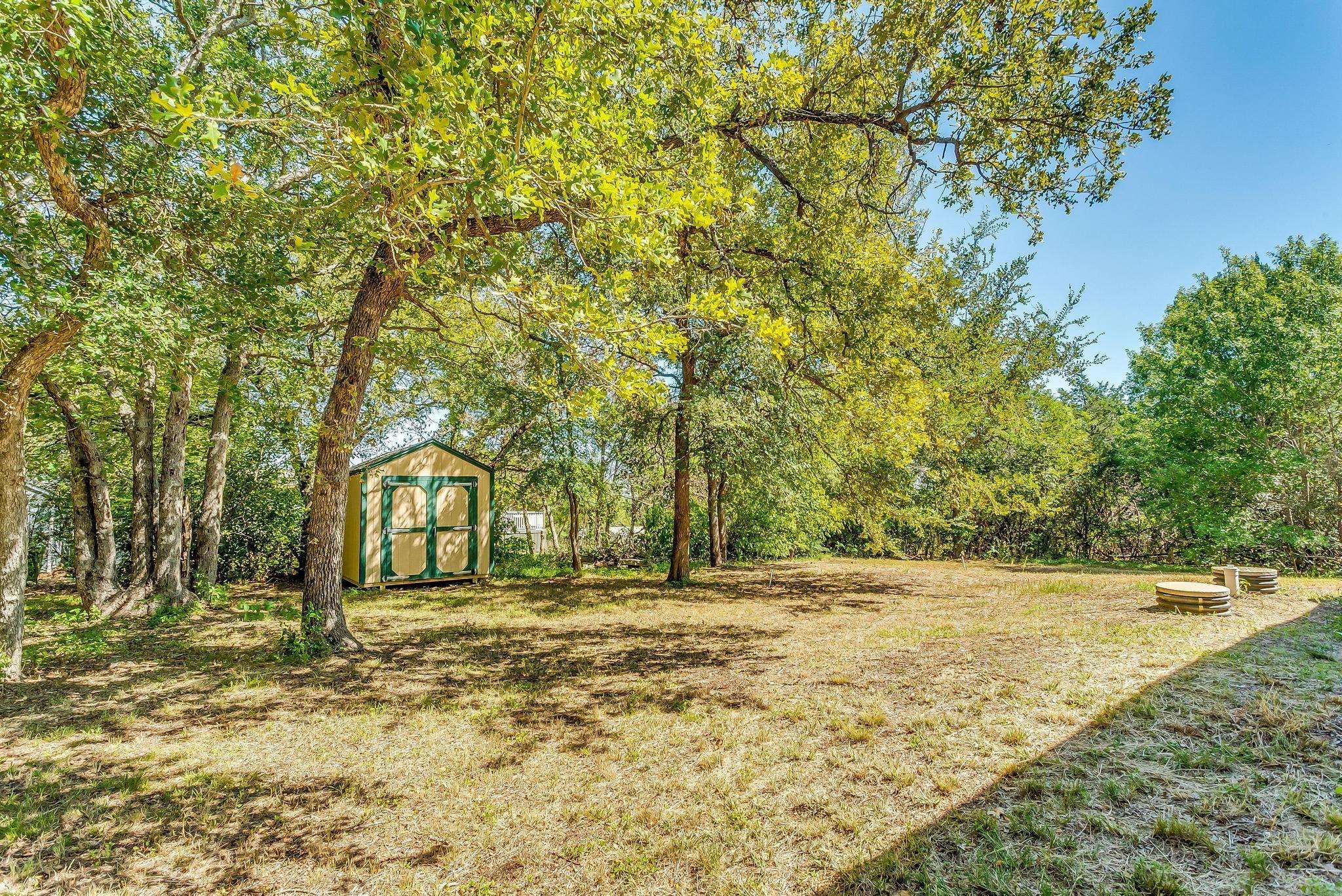 Granbury, TX 76048,2419 Elk Trail