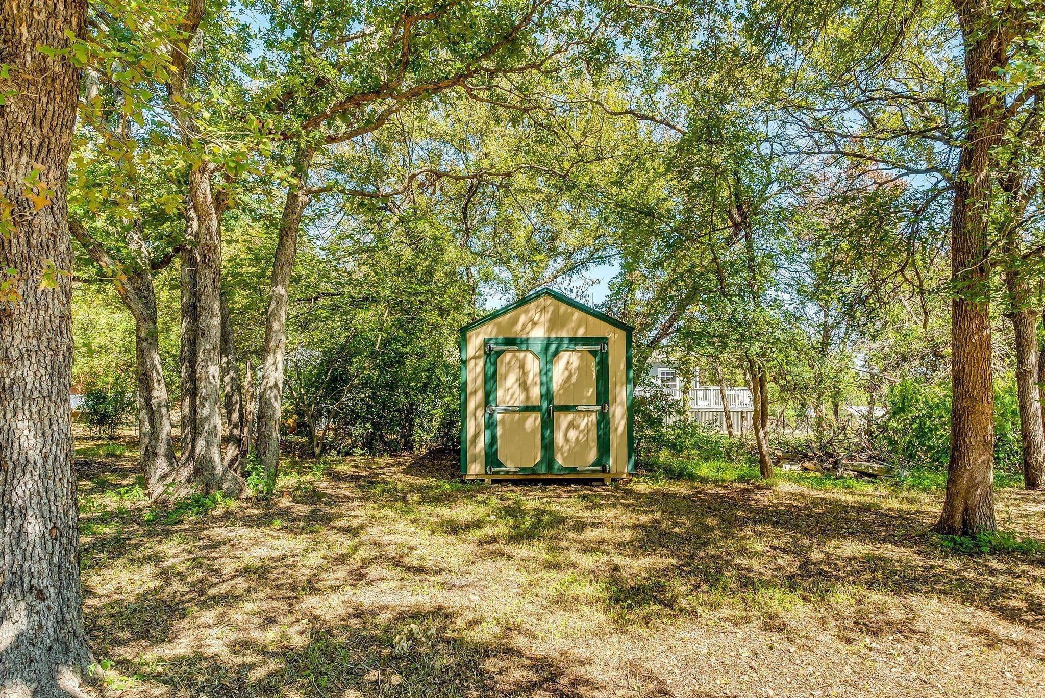 Granbury, TX 76048,2419 Elk Trail