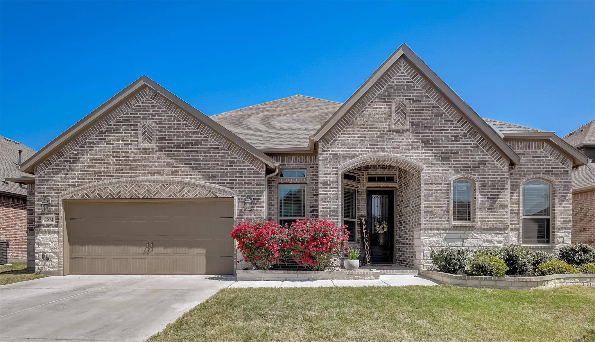 Grand Prairie, TX 75054,7572 Sevie Lane