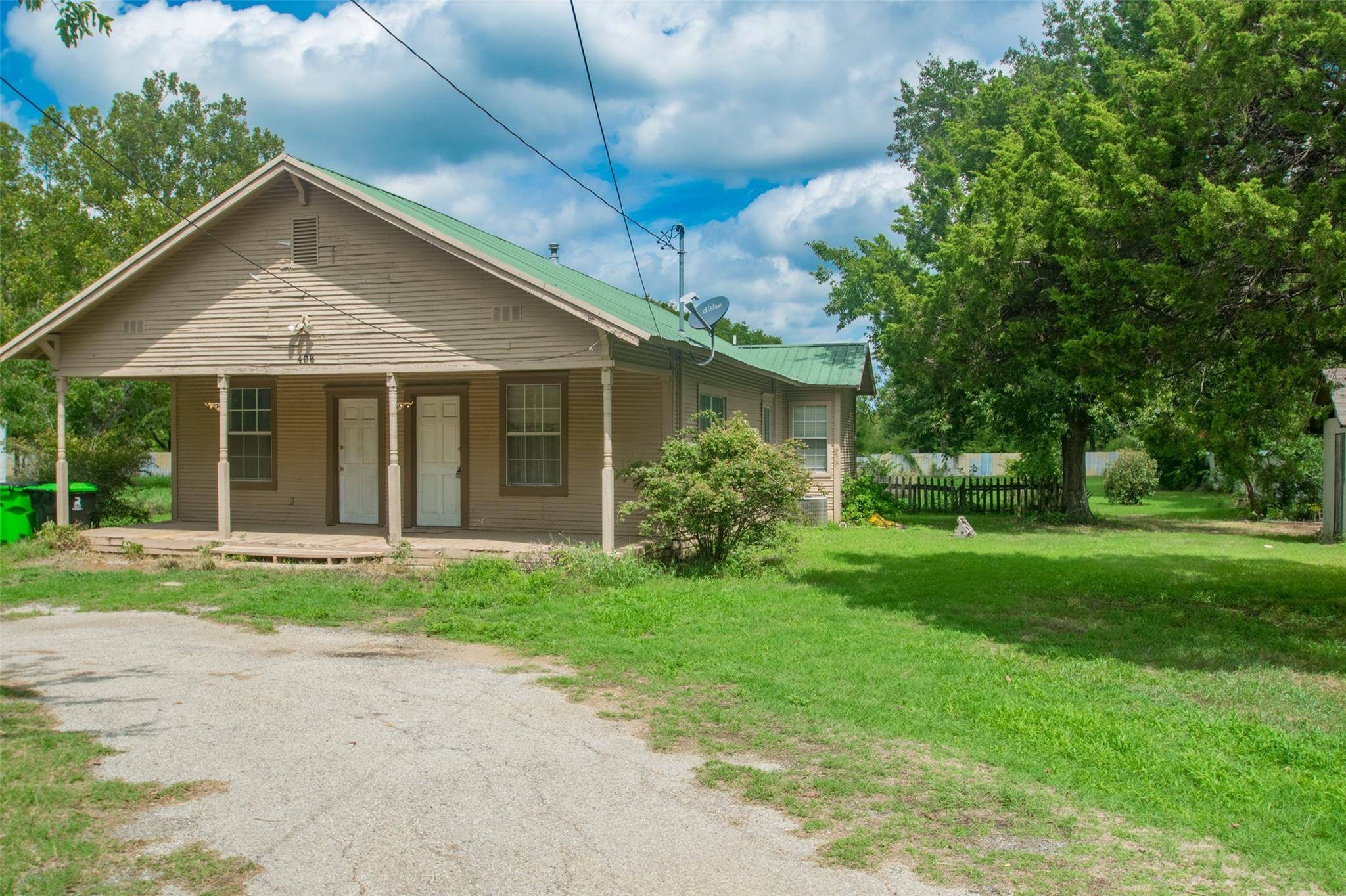 Aubrey, TX 76227,408 W Pecan Street