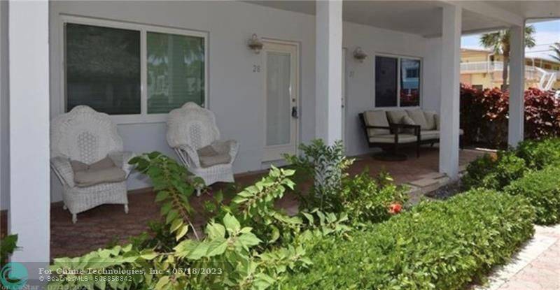 Lauderdale By The Sea, FL 33308,4228 N Ocean Dr #28