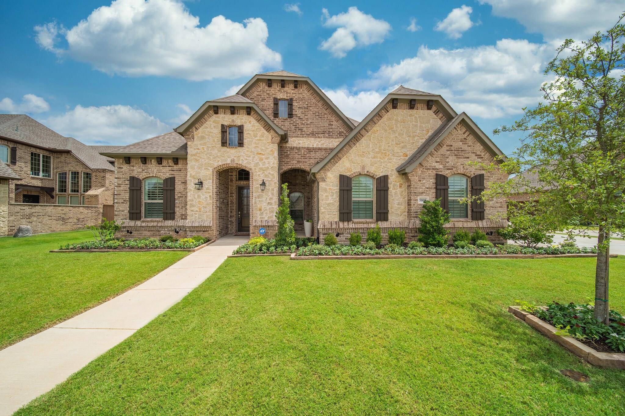 Flower Mound, TX 75028,5808 Sicily Way