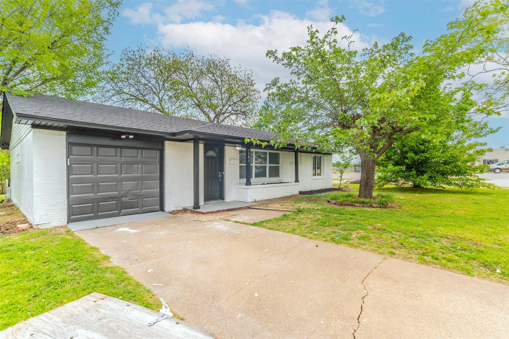 Grand Prairie, TX 75051,1741 Glen Key Street