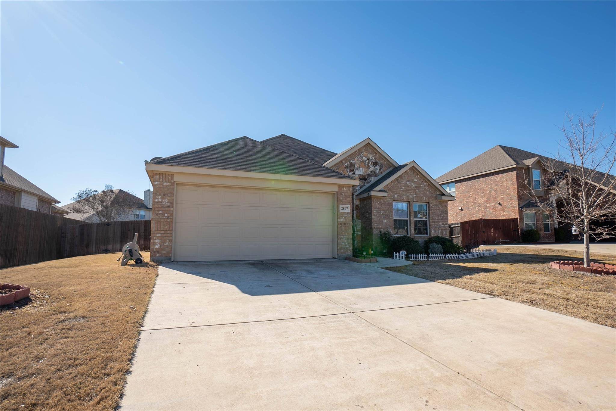 Grand Prairie, TX 75052,2807 Oak Glen Court