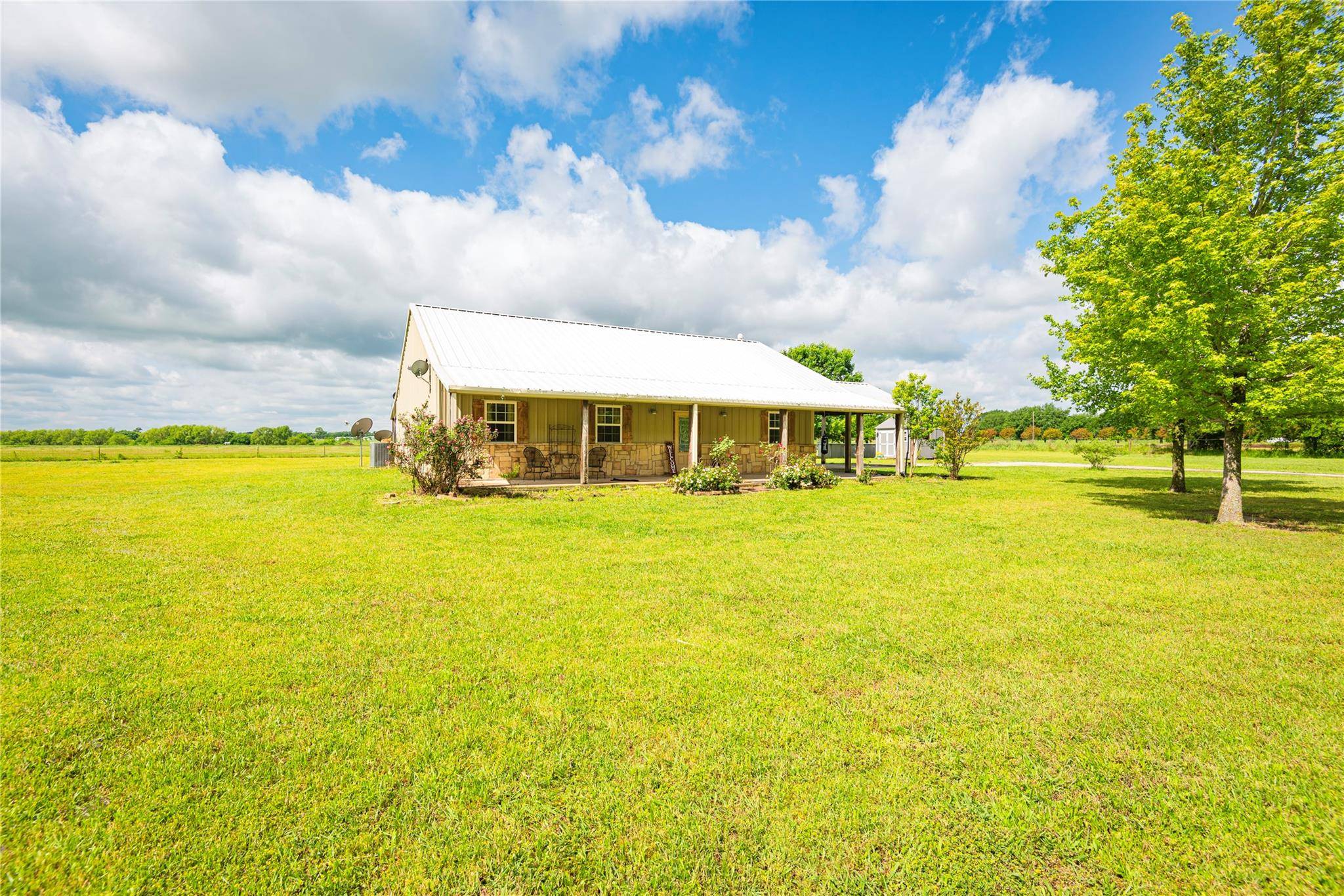 Terrell, TX 75160,10980 County Road 2326