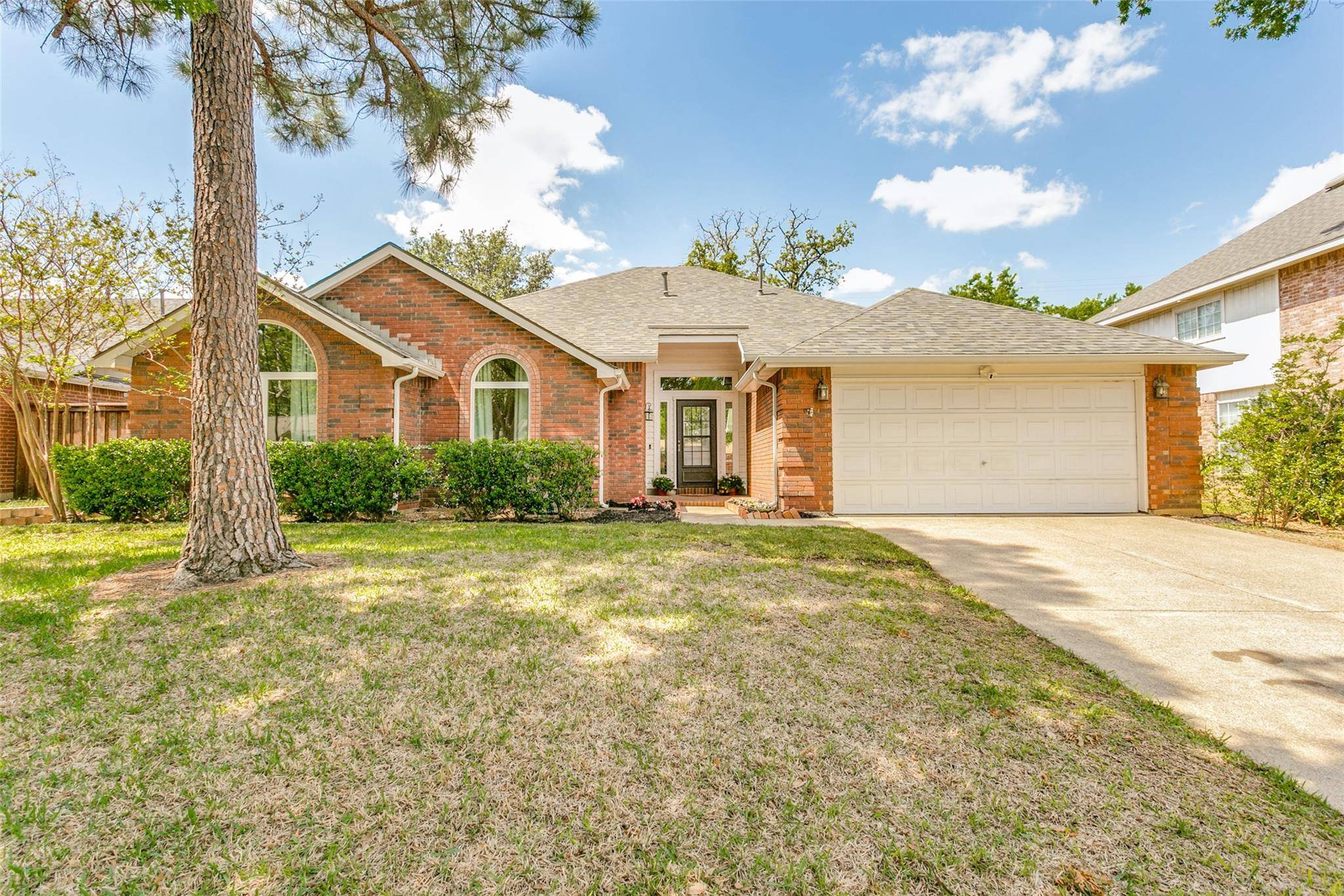 Grapevine, TX 76051,2134 Wedgewood Drive