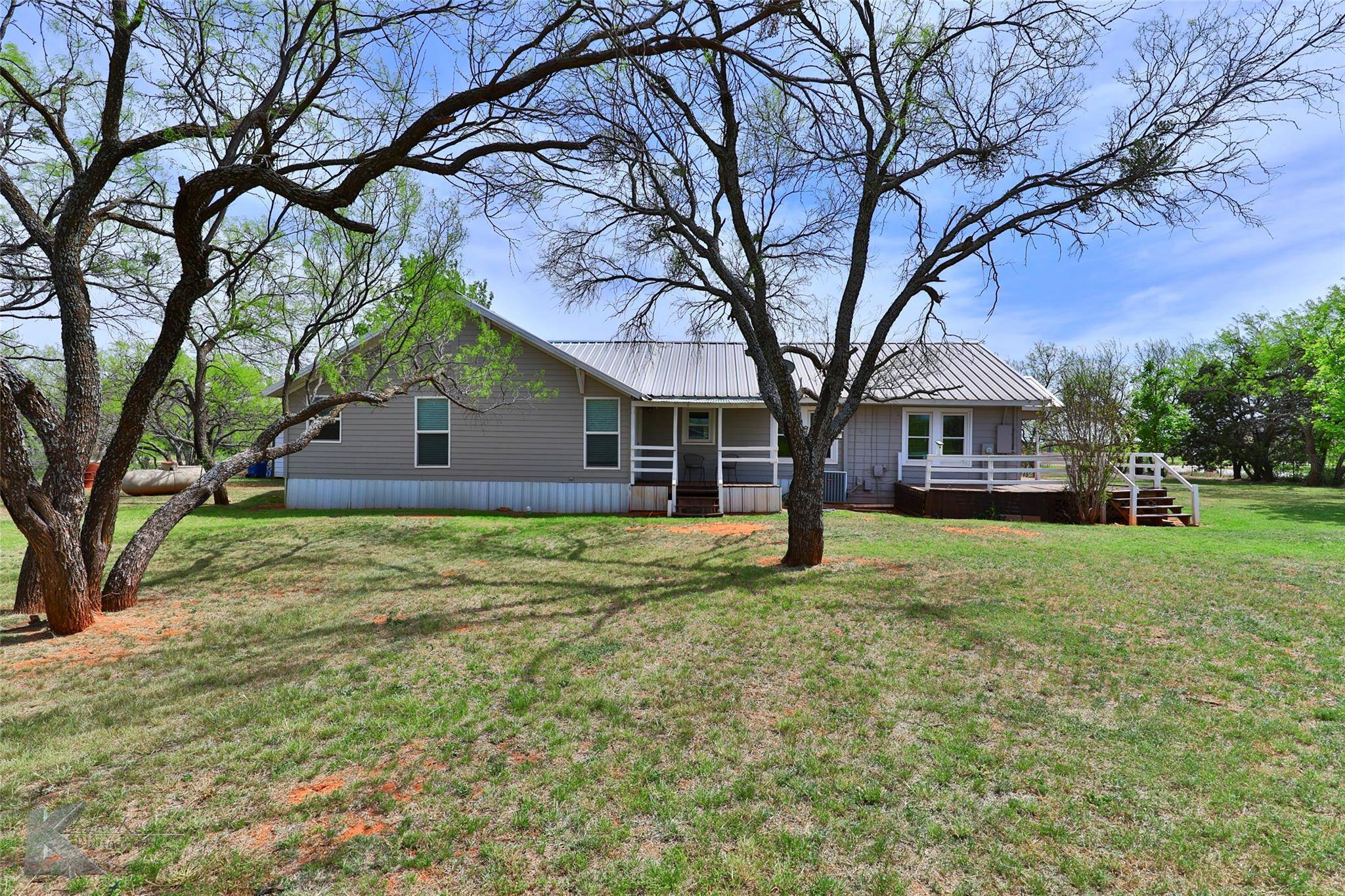 Buffalo Gap, TX 79508,102 Red Rock Road