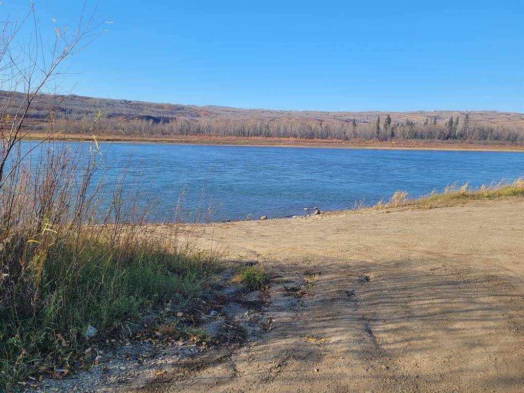 Peace River, AB T8S1G1,8313 94 ST