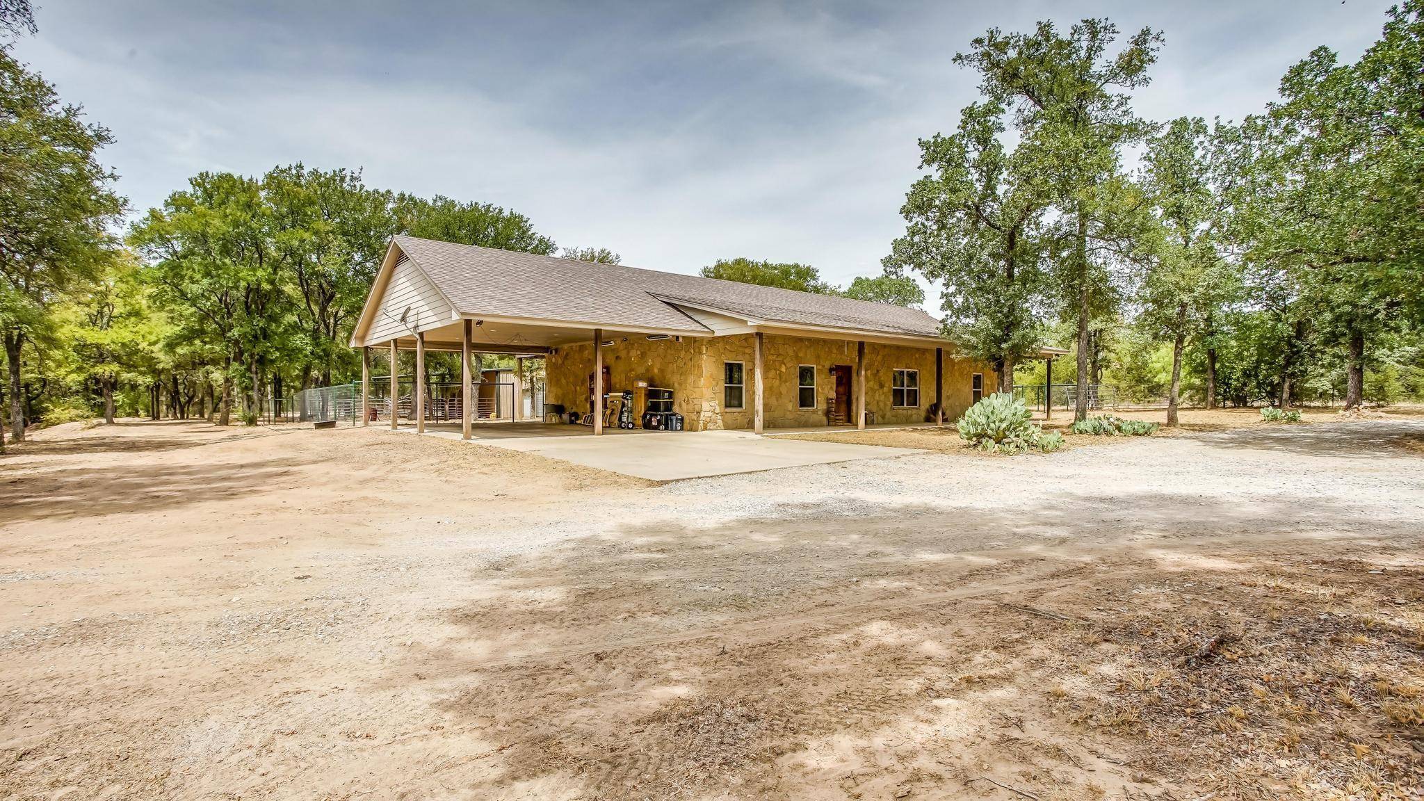 Lipan, TX 76462,1809 Tuggle Road