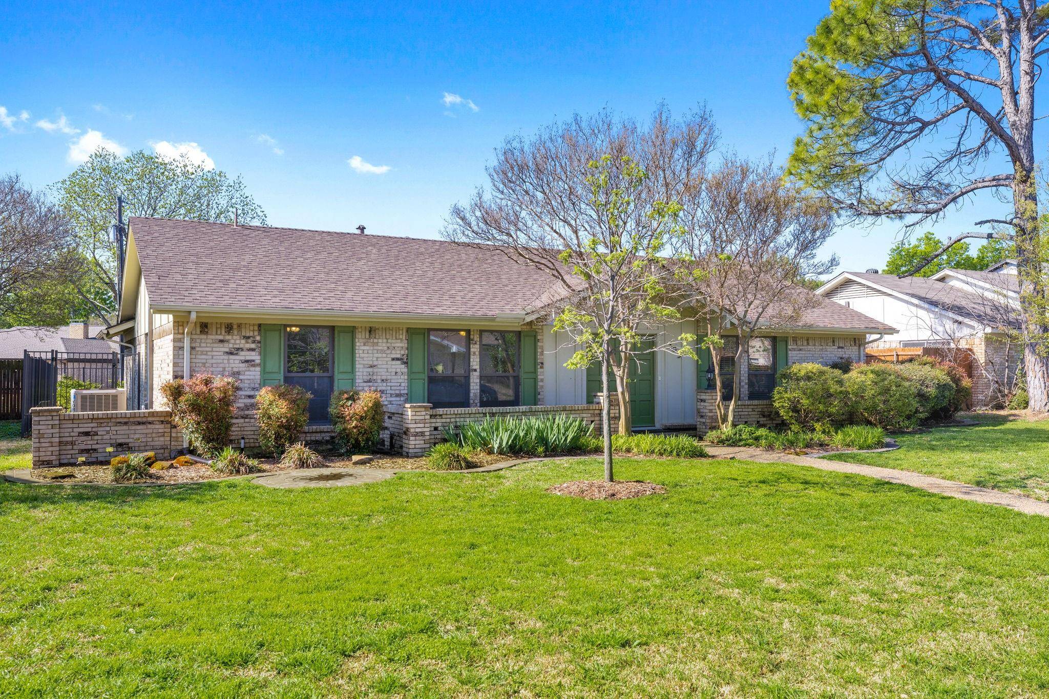 Richardson, TX 75080,403 Pleasant Valley Lane