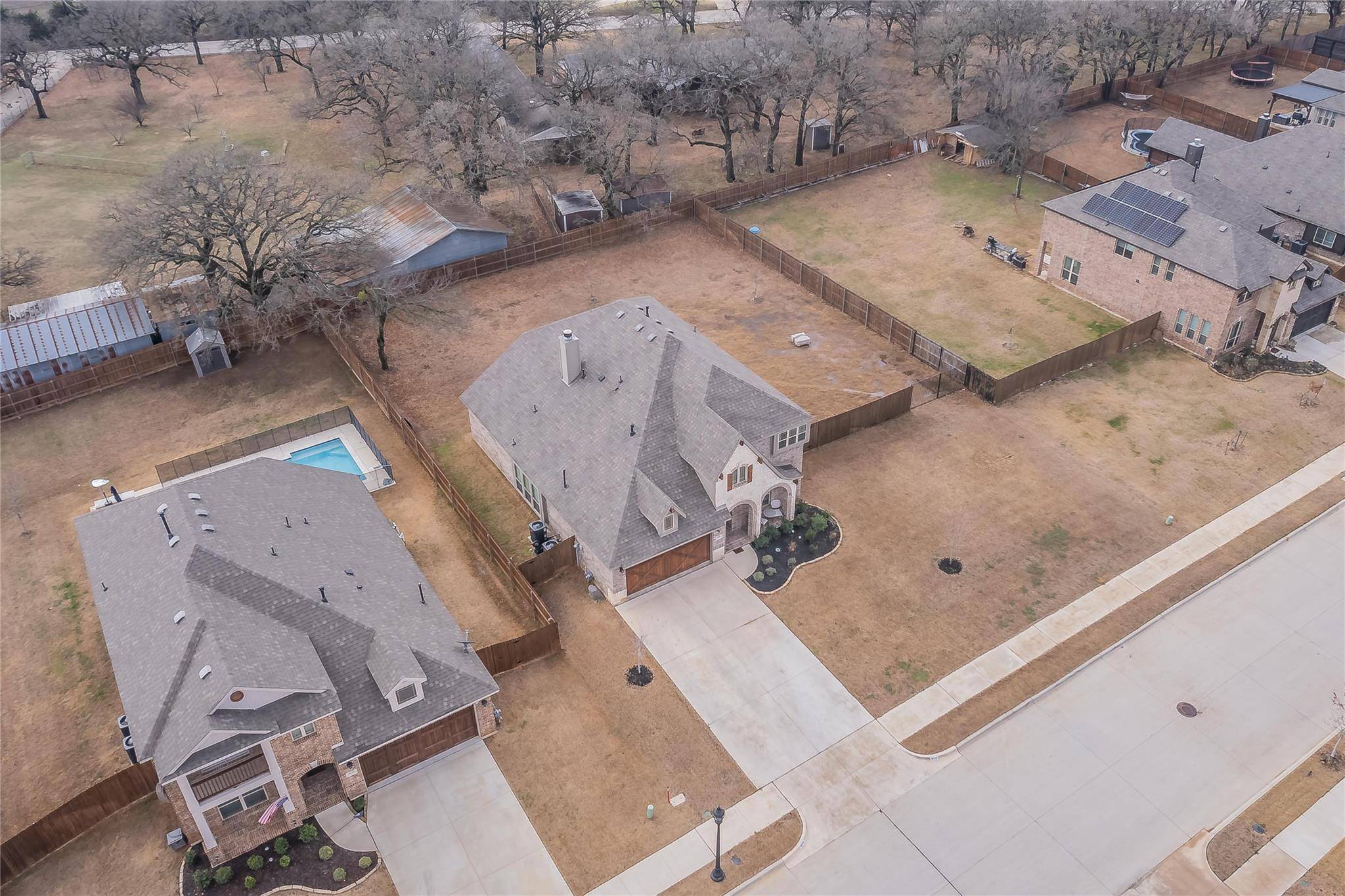 Mansfield, TX 76063,906 Royal Court