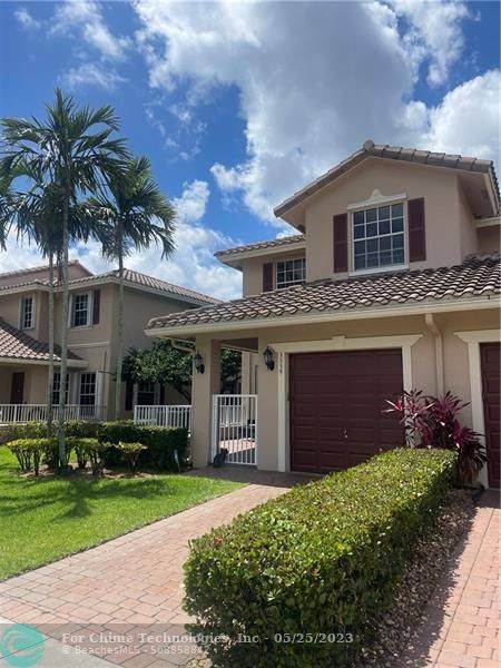 Davie, FL 33328,3339 Lakeside Dr  #3339