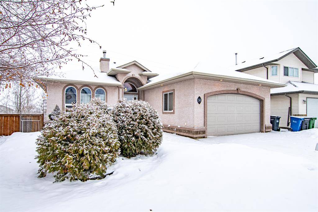 Red Deer, AB T4R 3K2,58 LaGrange CRES