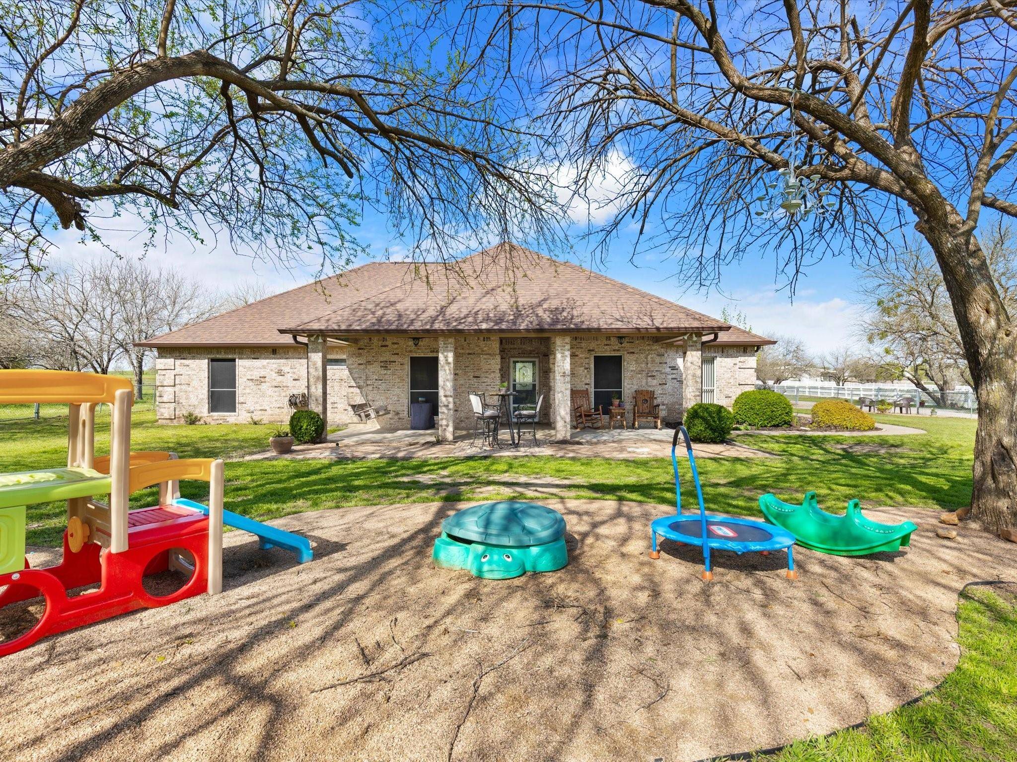 Rhome, TX 76078,720 Joy