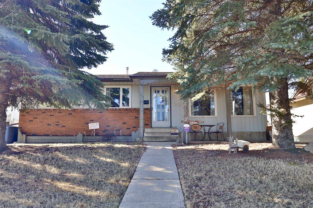 Camrose, AB T4V 3J9,6511 Enevold DR