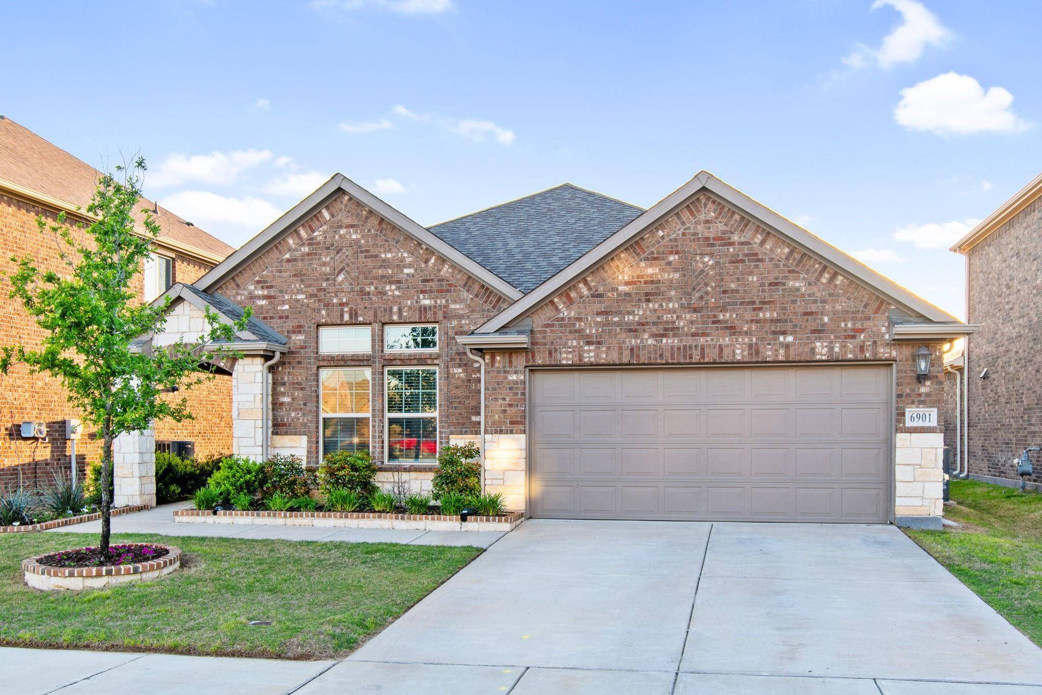 Rowlett, TX 75089,6901 Danridge Road