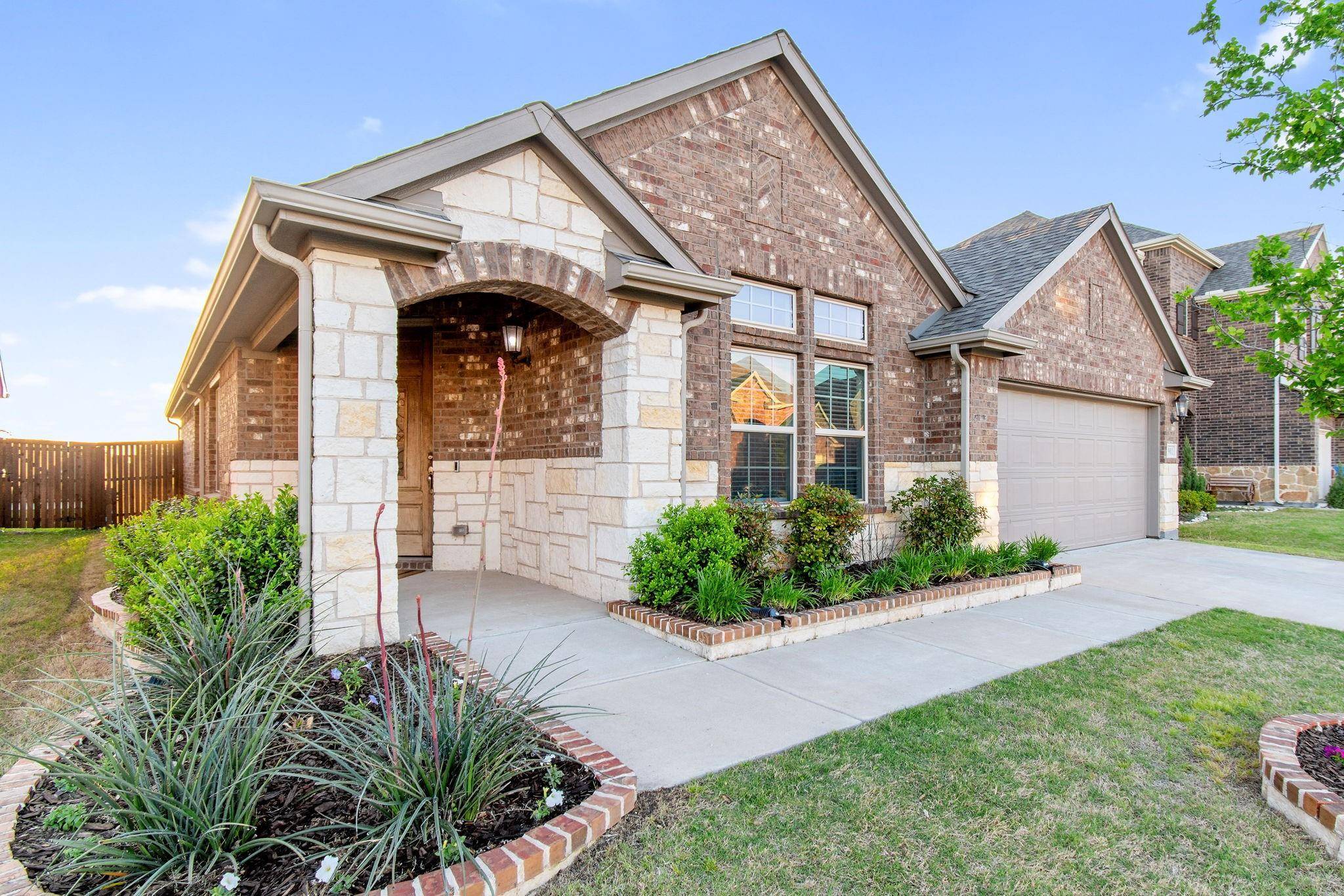 Rowlett, TX 75089,6901 Danridge Road