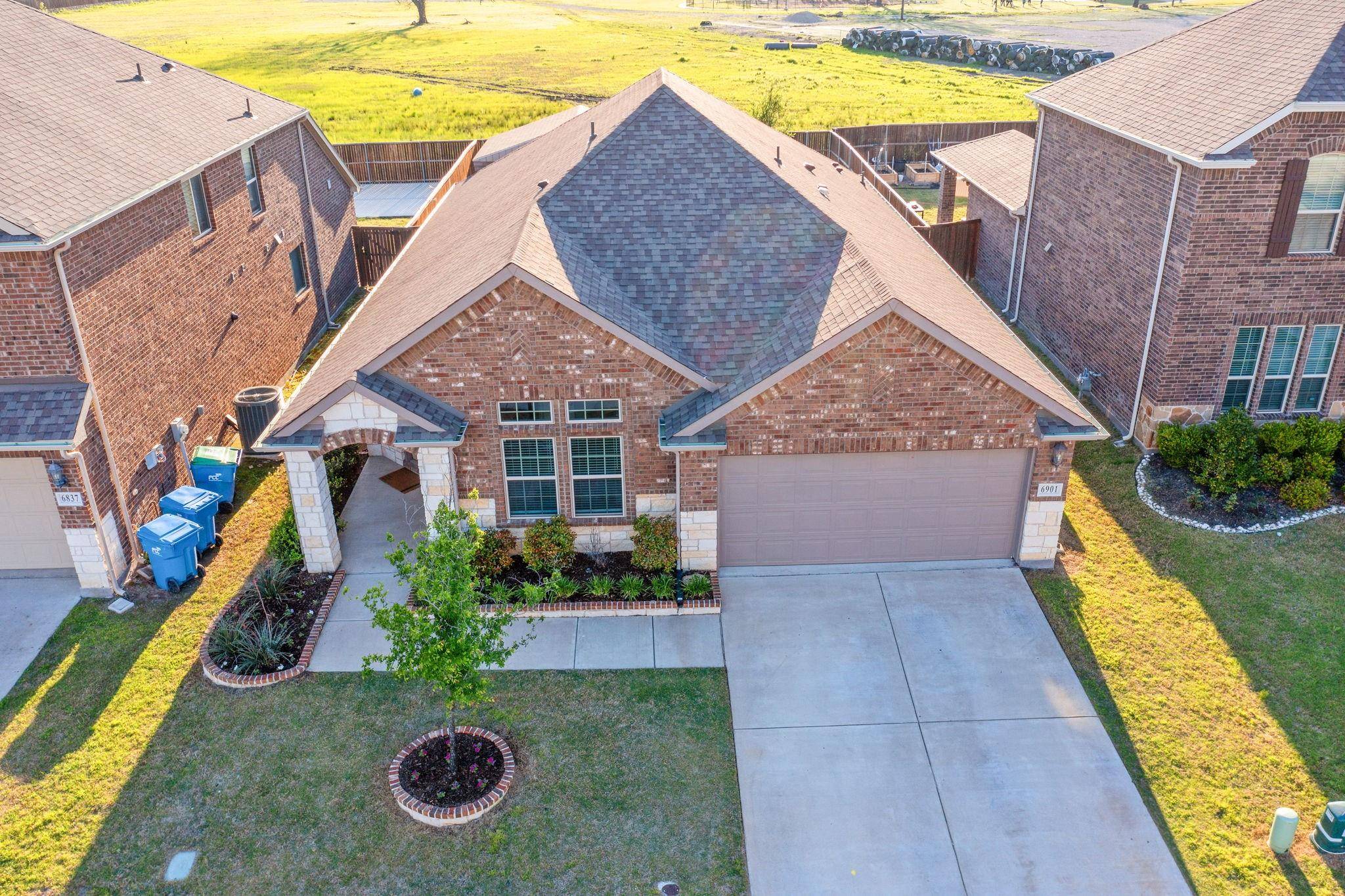 Rowlett, TX 75089,6901 Danridge Road