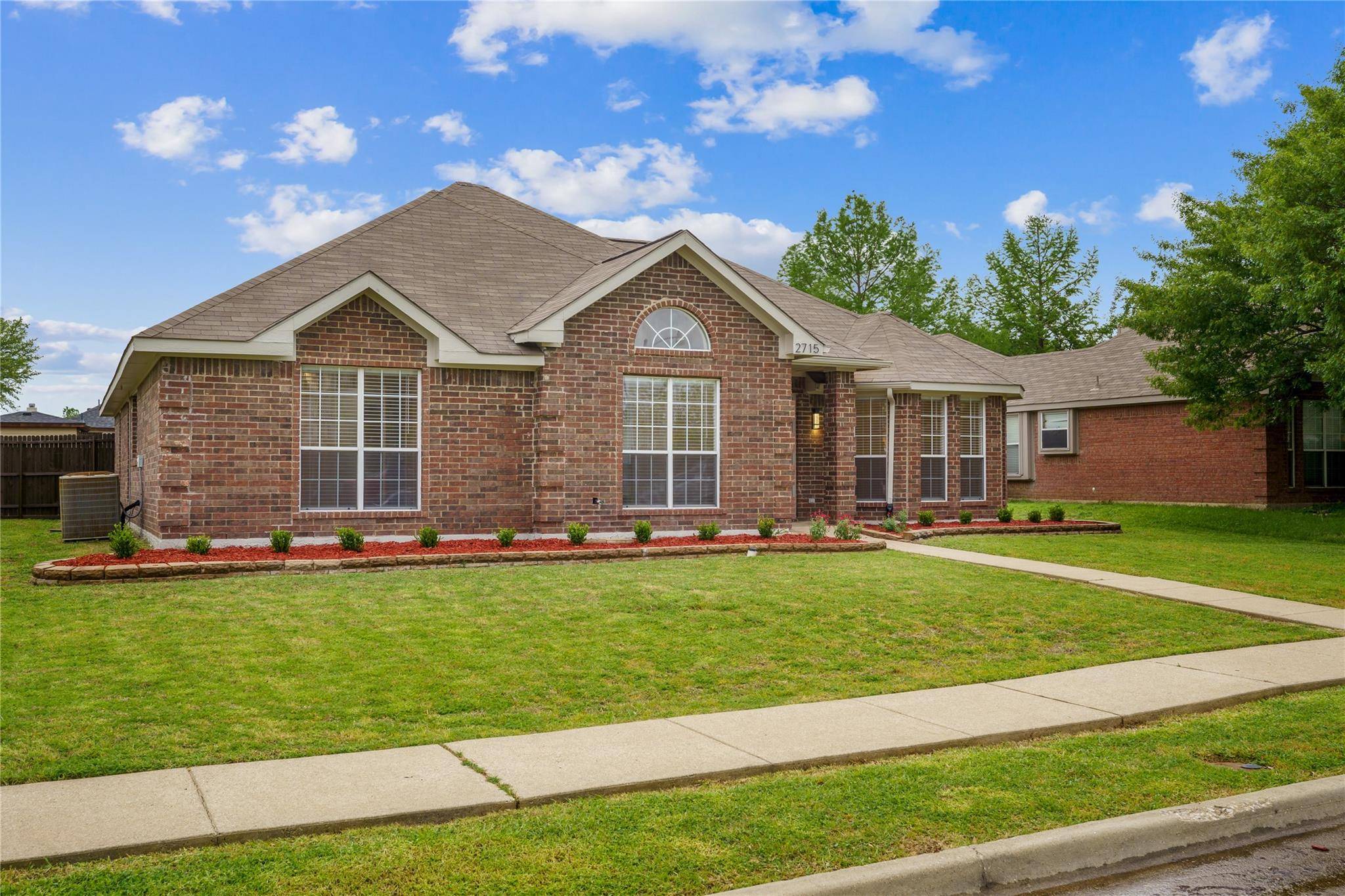 Rowlett, TX 75089,2715 Primrose Lane