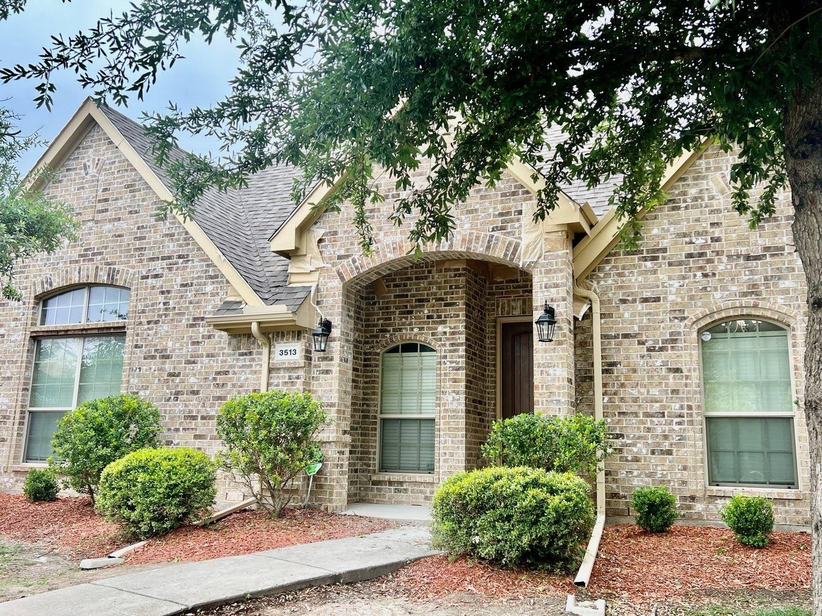 Plano, TX 75074,3513 Danbury Lane