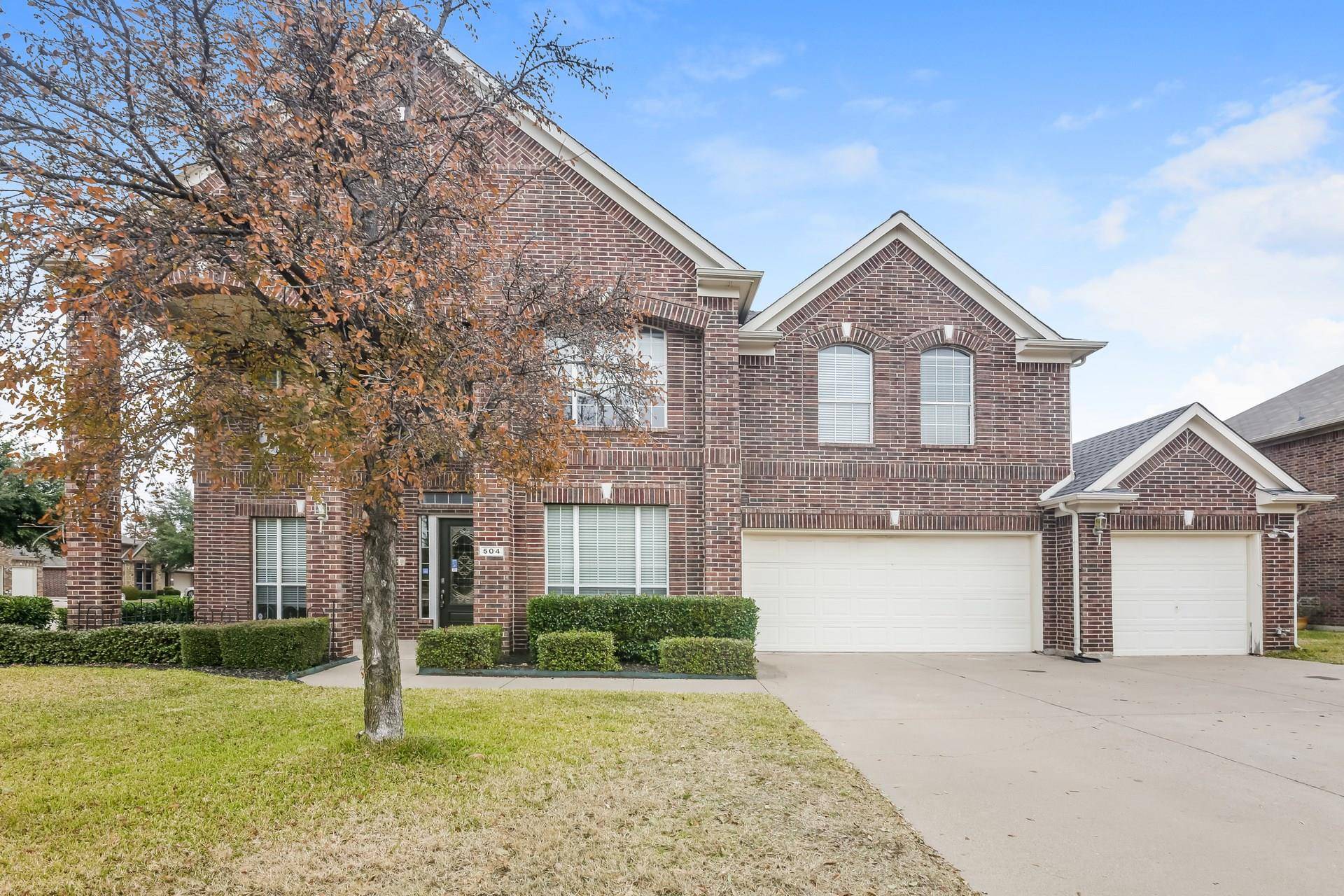 Cedar Hill, TX 75104,504 N Waterford Oaks Drive