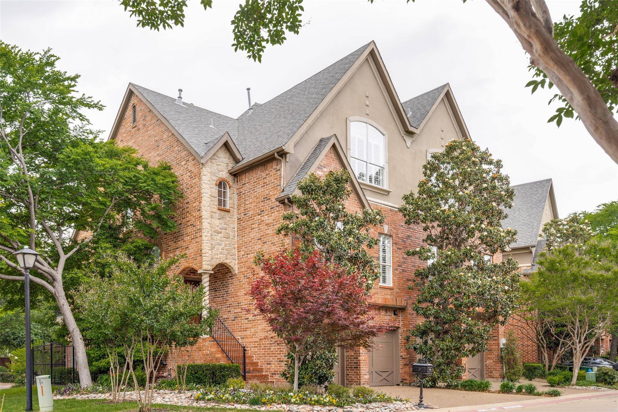 Addison, TX 75001,14879 Towne Lake Circle