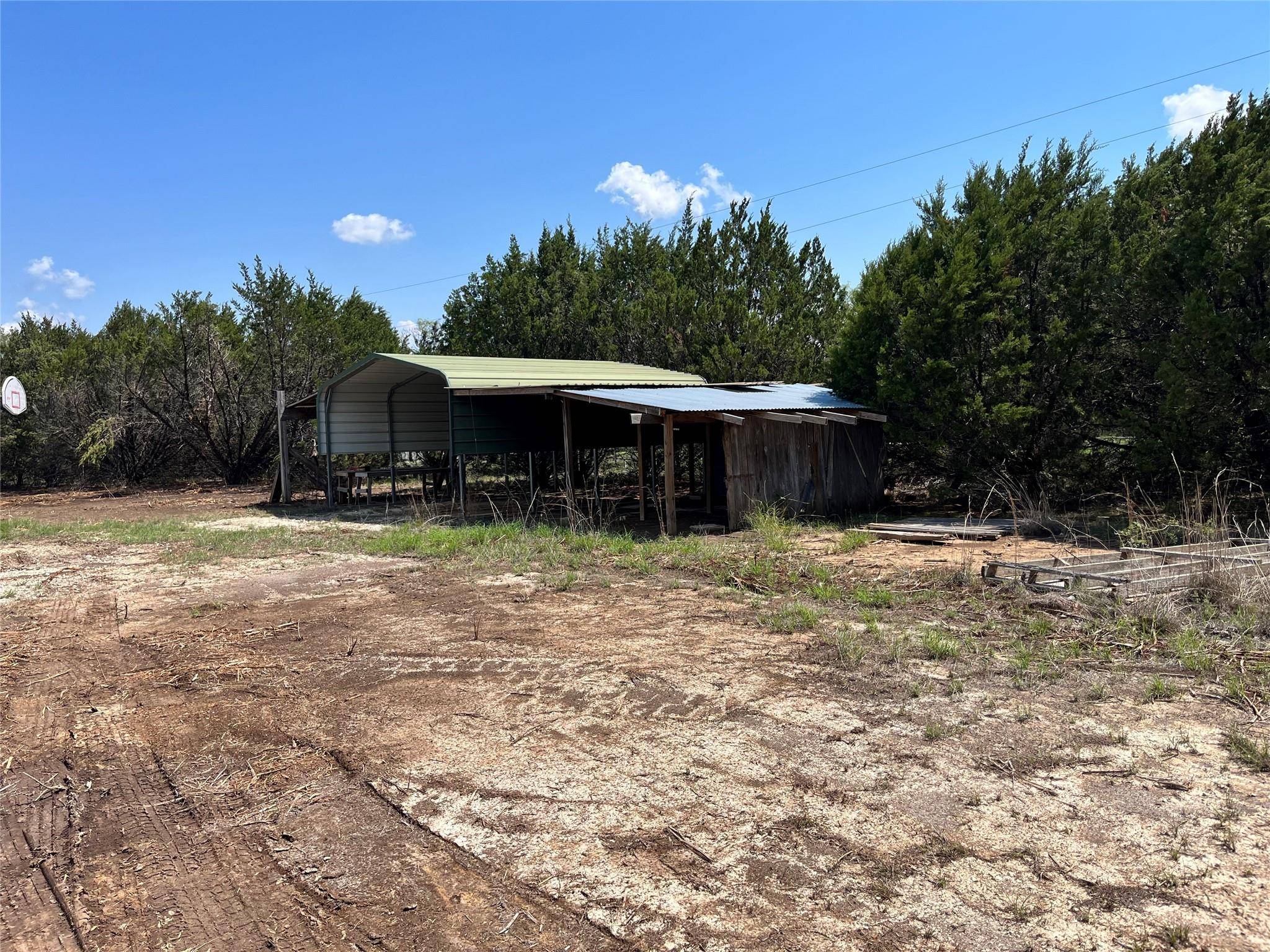 Hamilton, TX 76531,146 CR 300