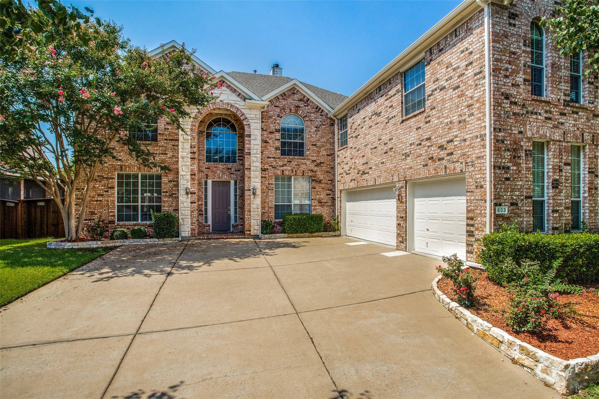 Mansfield, TX 76063,603 Walnut Hollow Drive