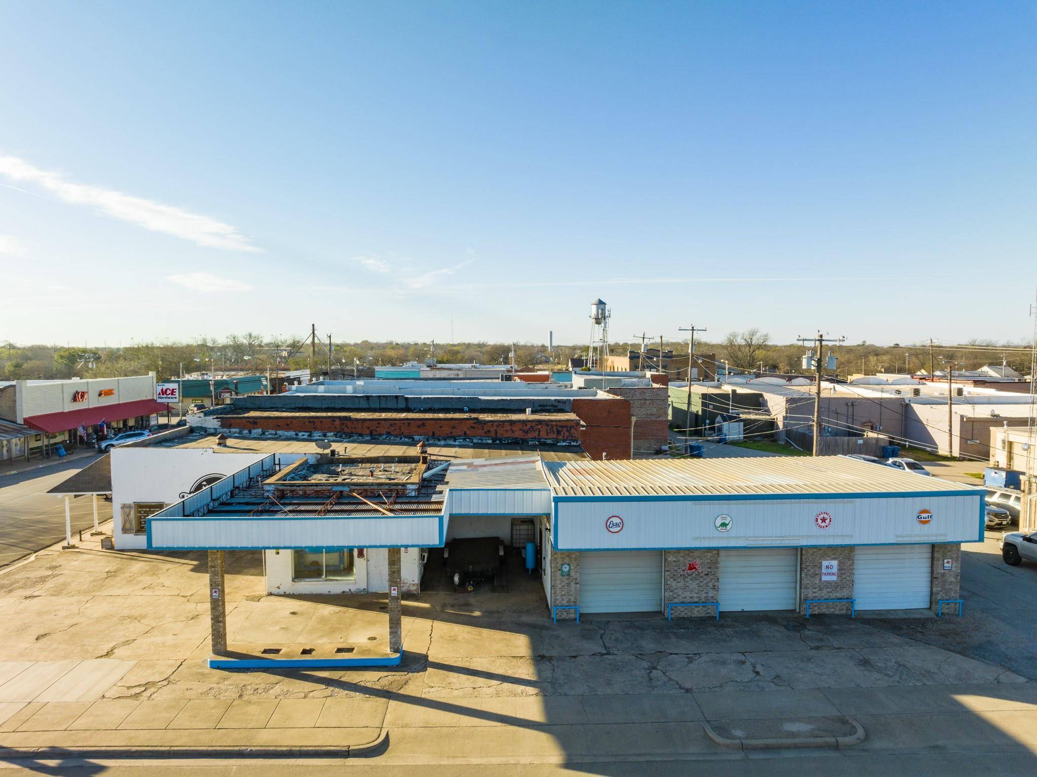 Whitney, TX 76692,101 W Jefferson Avenue