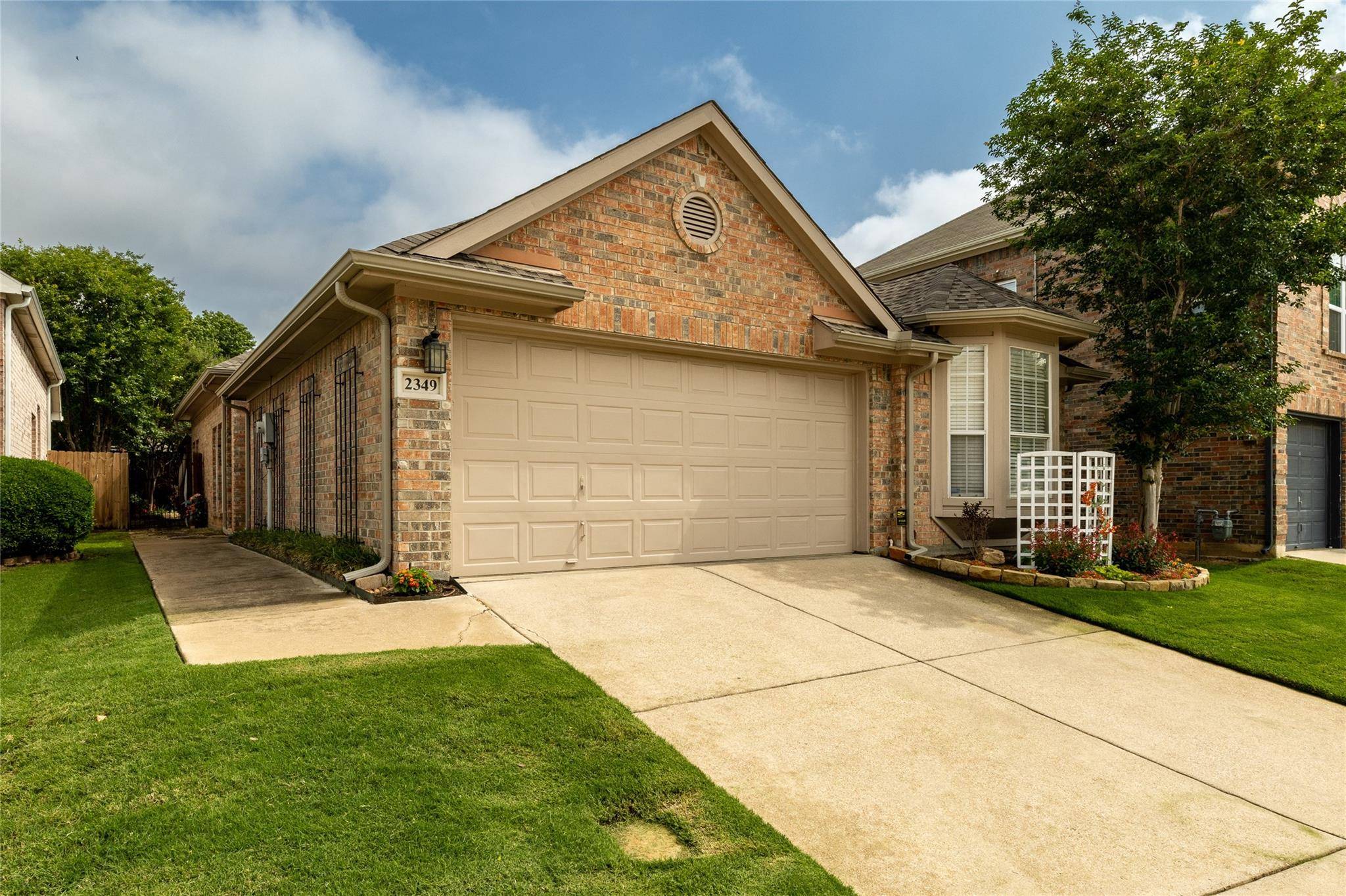 Bedford, TX 76022,2349 Leafy Glen Court