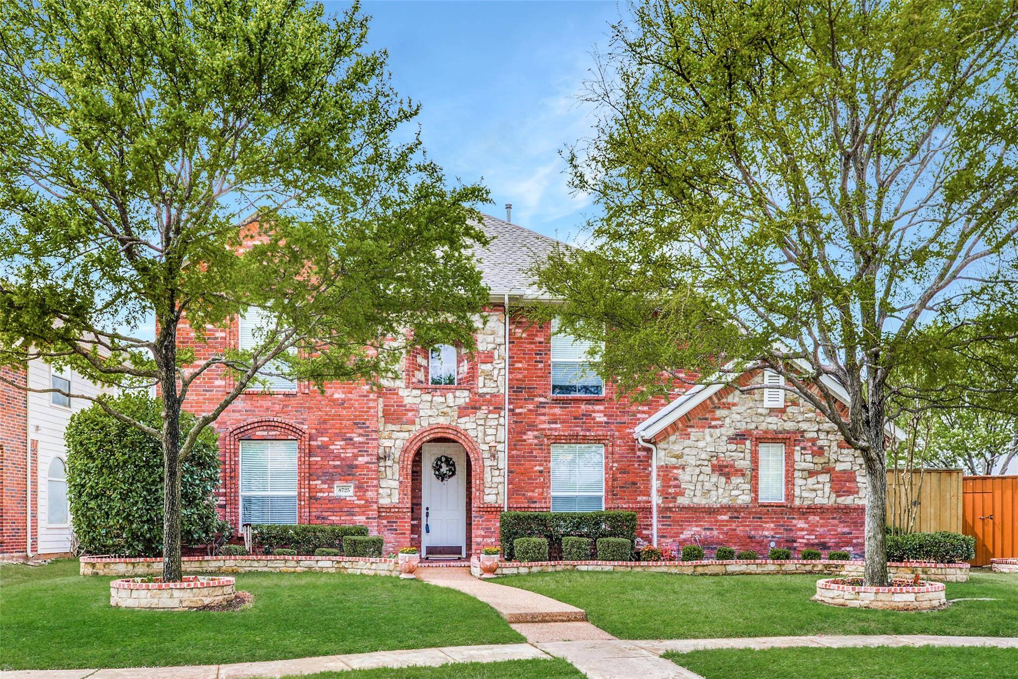 Plano, TX 75024,8725 Mandevilla Drive