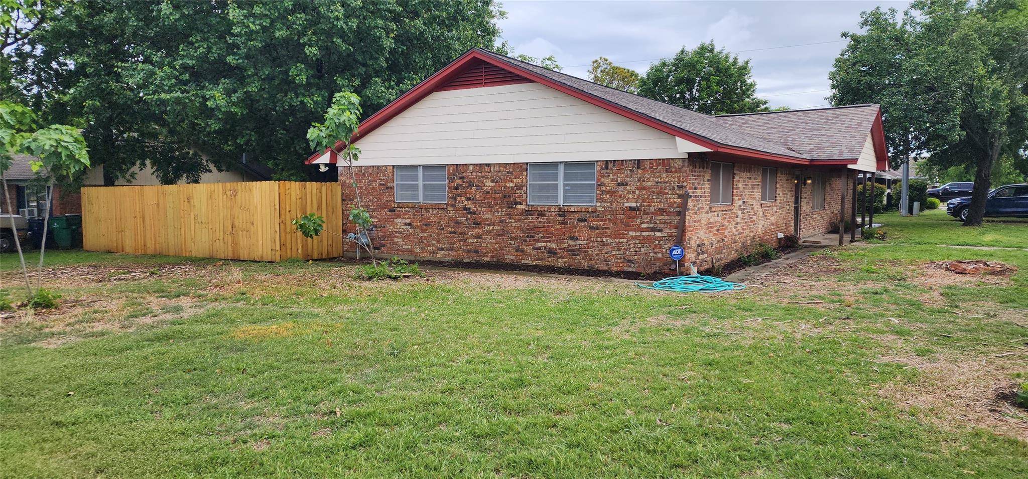 Sanger, TX 76266,800 S 3rd Street