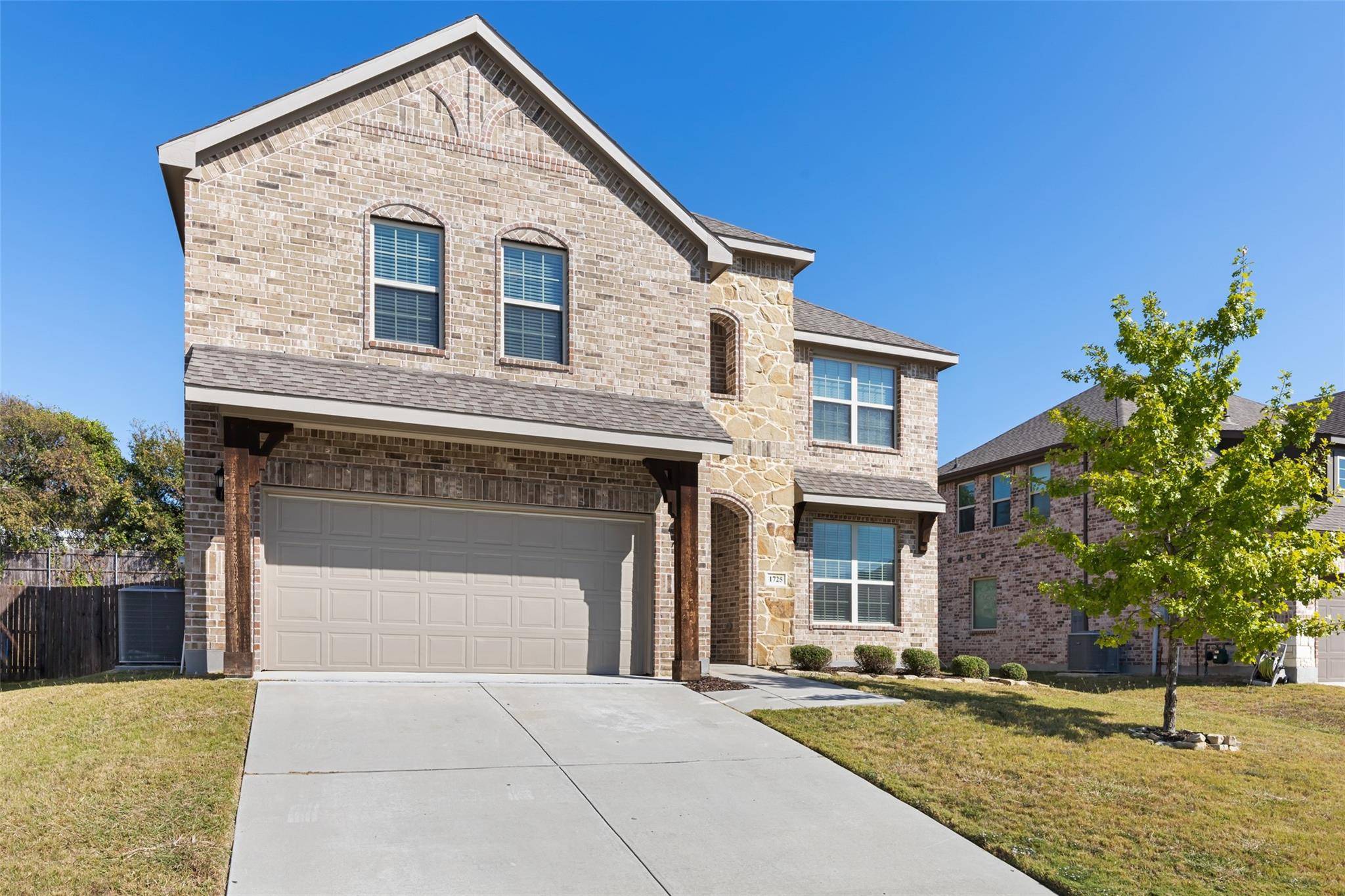 Wylie, TX 75098,1725 Crescent Oak Street