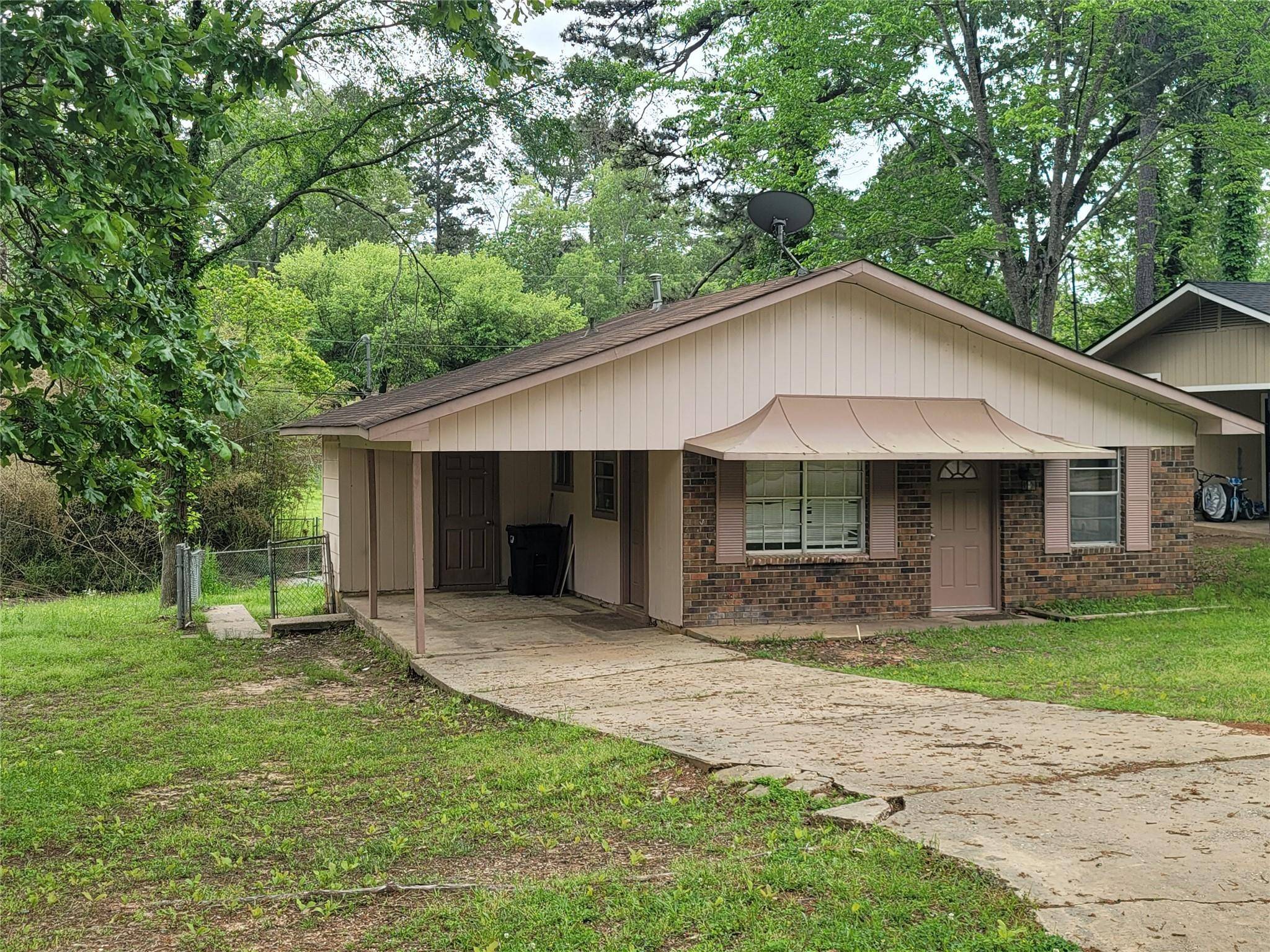 Haughton, LA 71037,723 Cindy Lane