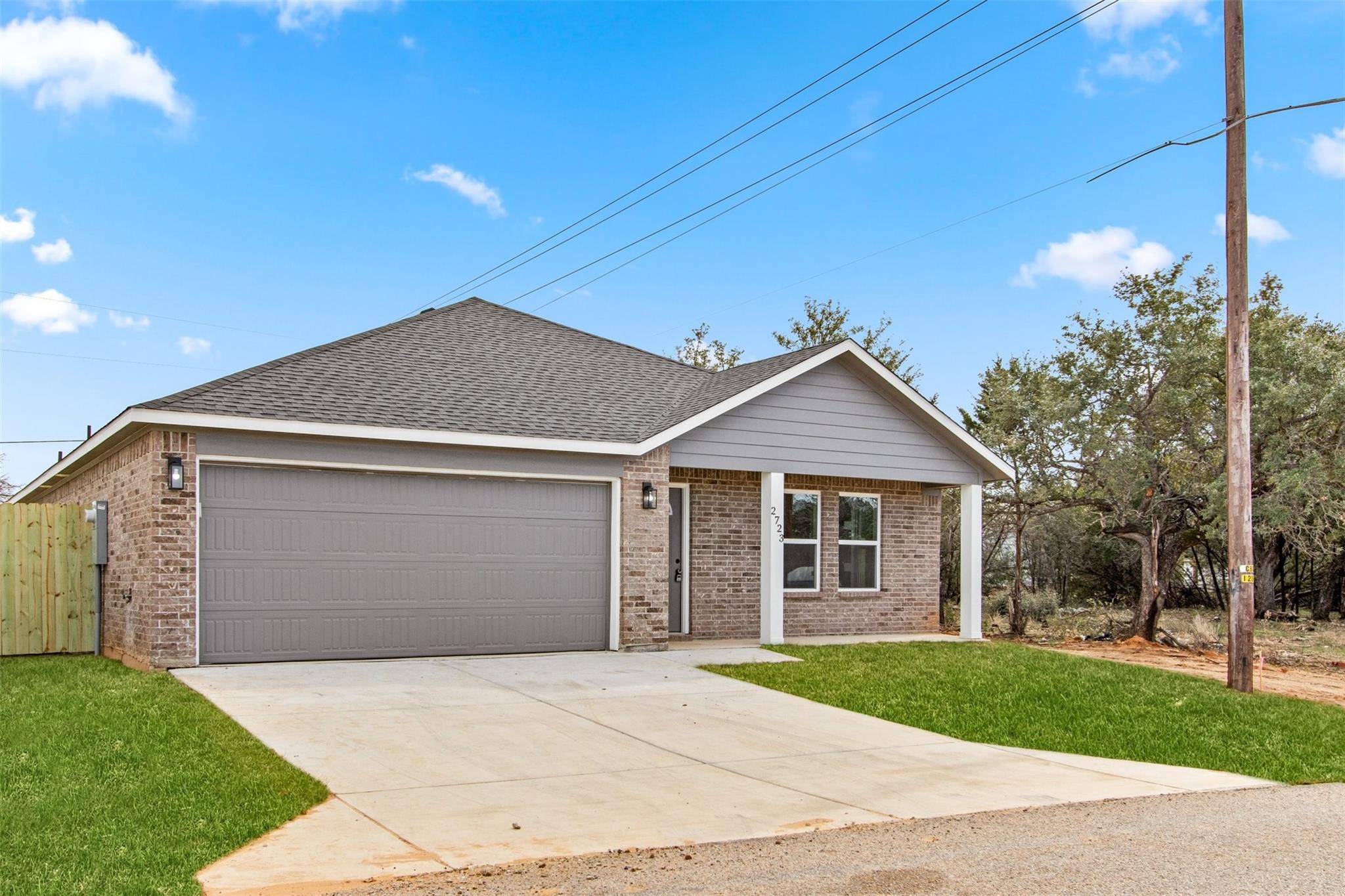 Granbury, TX 76048,2723 Beechwood Street